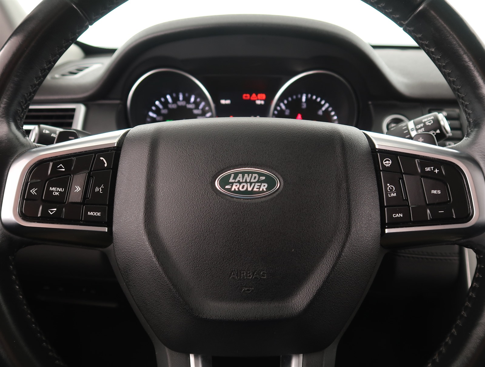 Land Rover Discovery Sport, 2016 - pohled č. 14