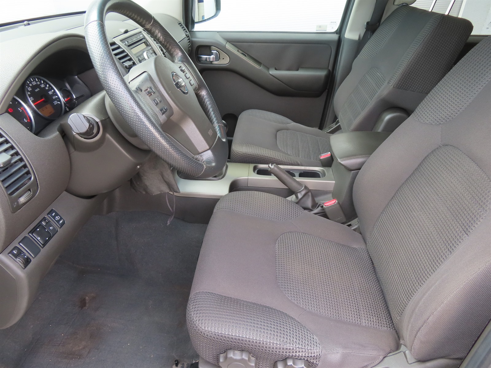 Nissan Pathfinder, 2009 - pohled č. 16