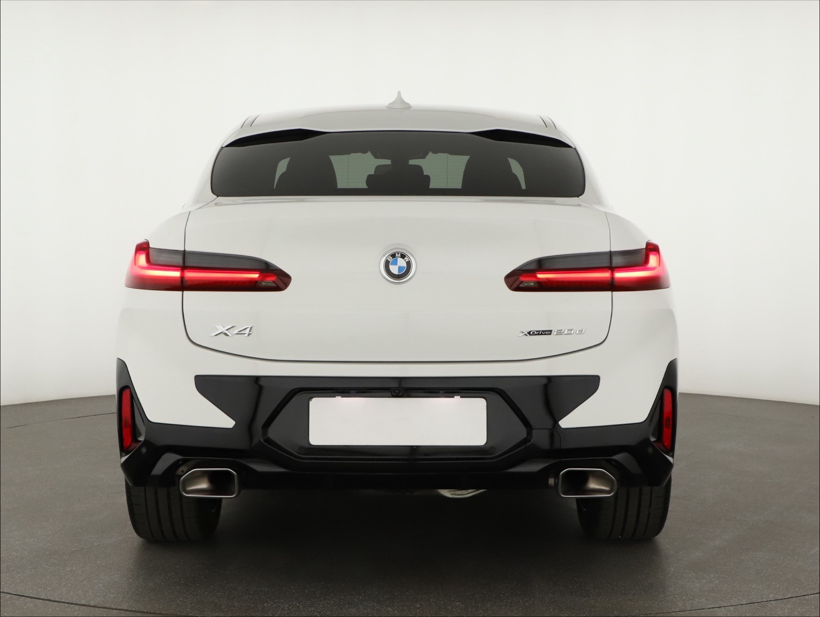 BMW X4, 2023 - pohled č. 6