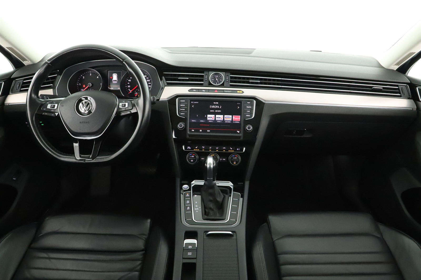 Volkswagen Passat, 2014 - pohled č. 10