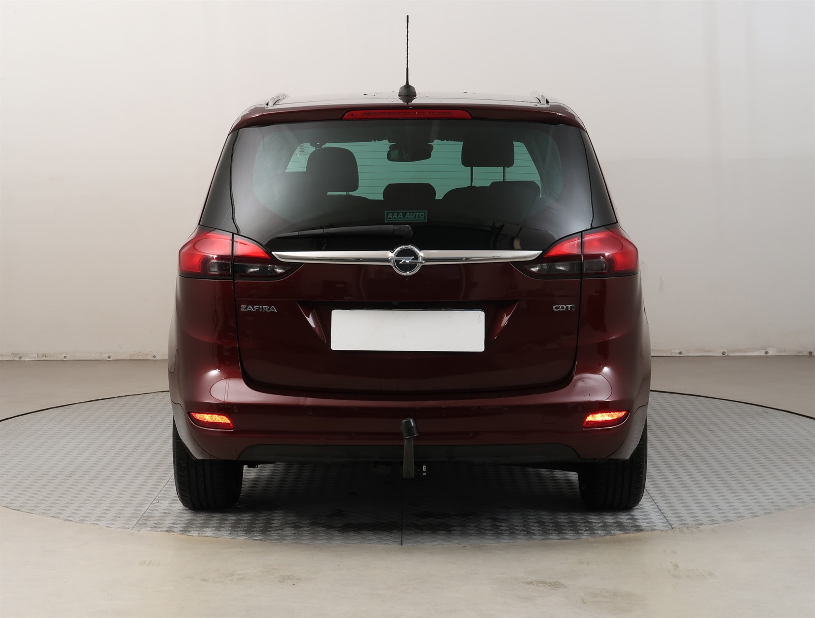 Opel Zafira, 2018 - pohled č. 6