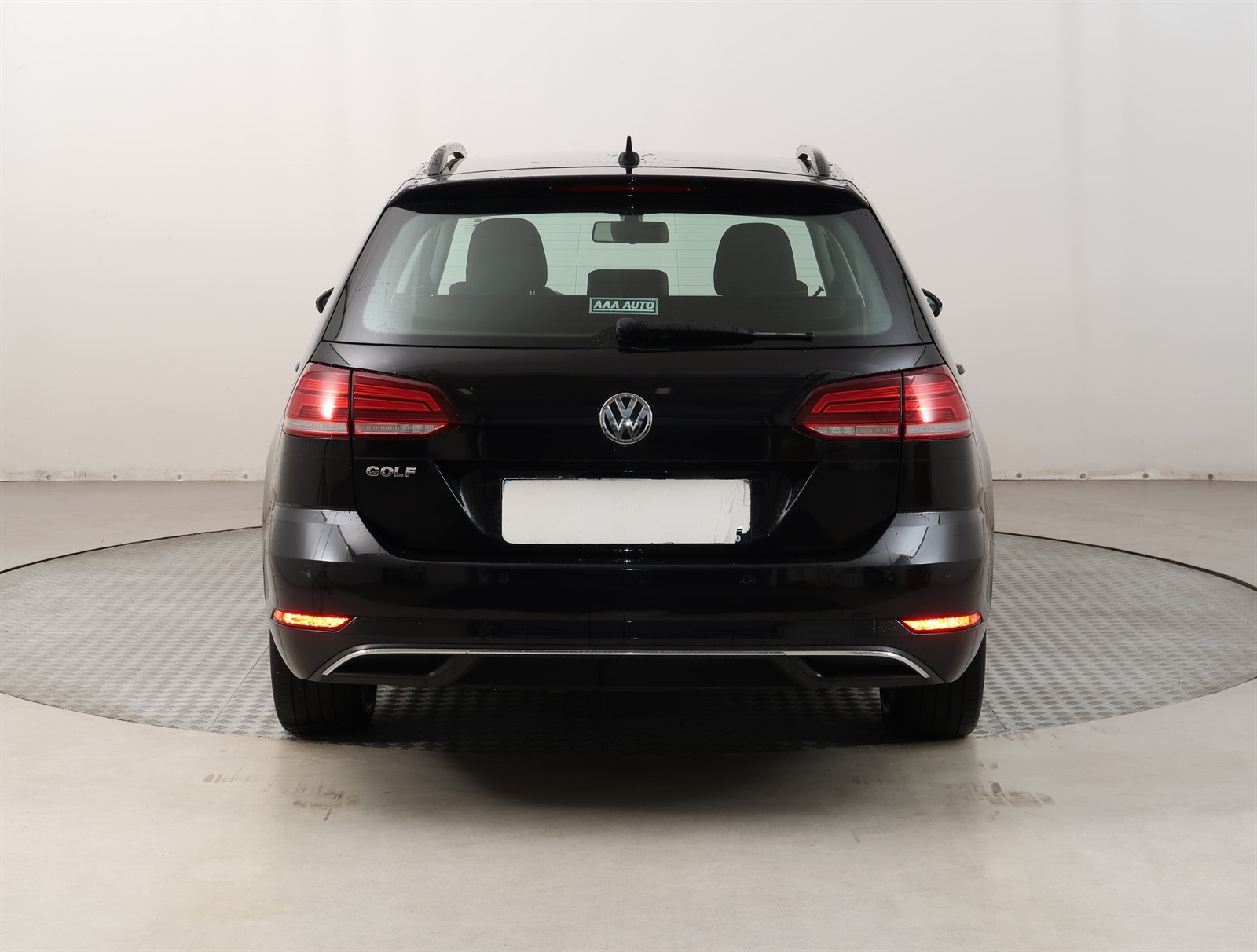 Volkswagen Golf, 2018 - pohled č. 6