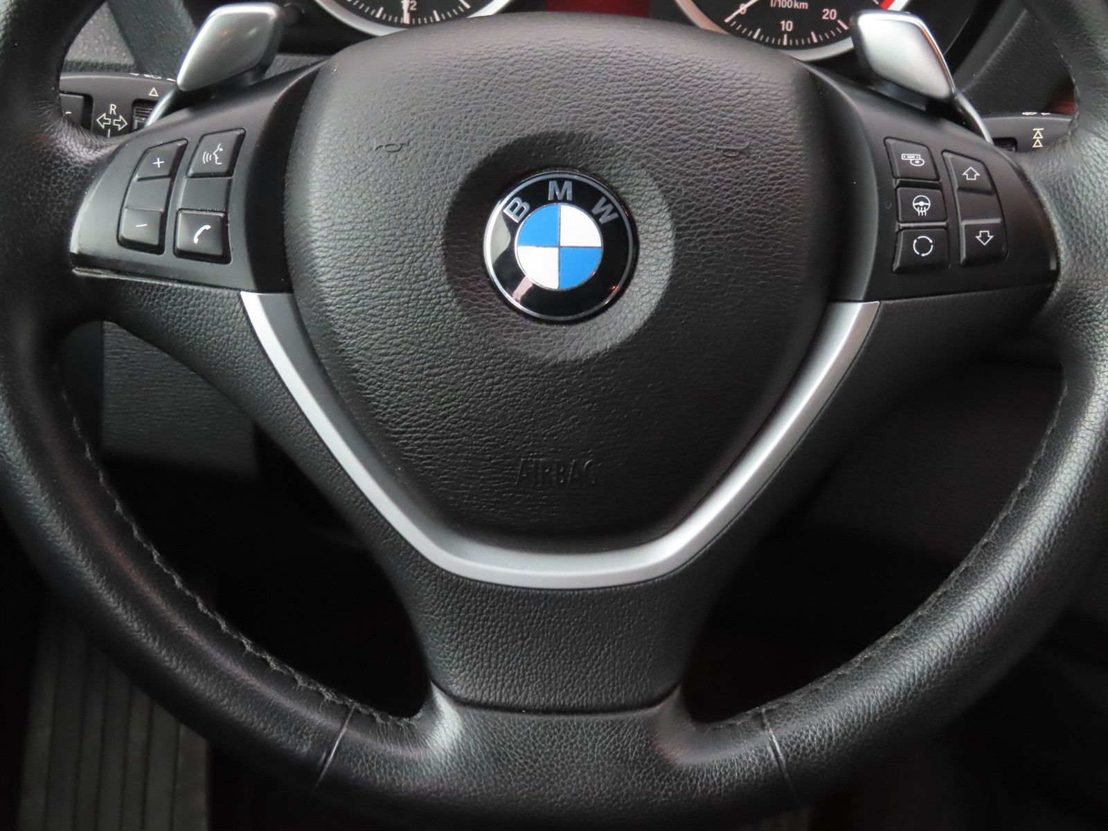 BMW X6, 2010 - pohled č. 29