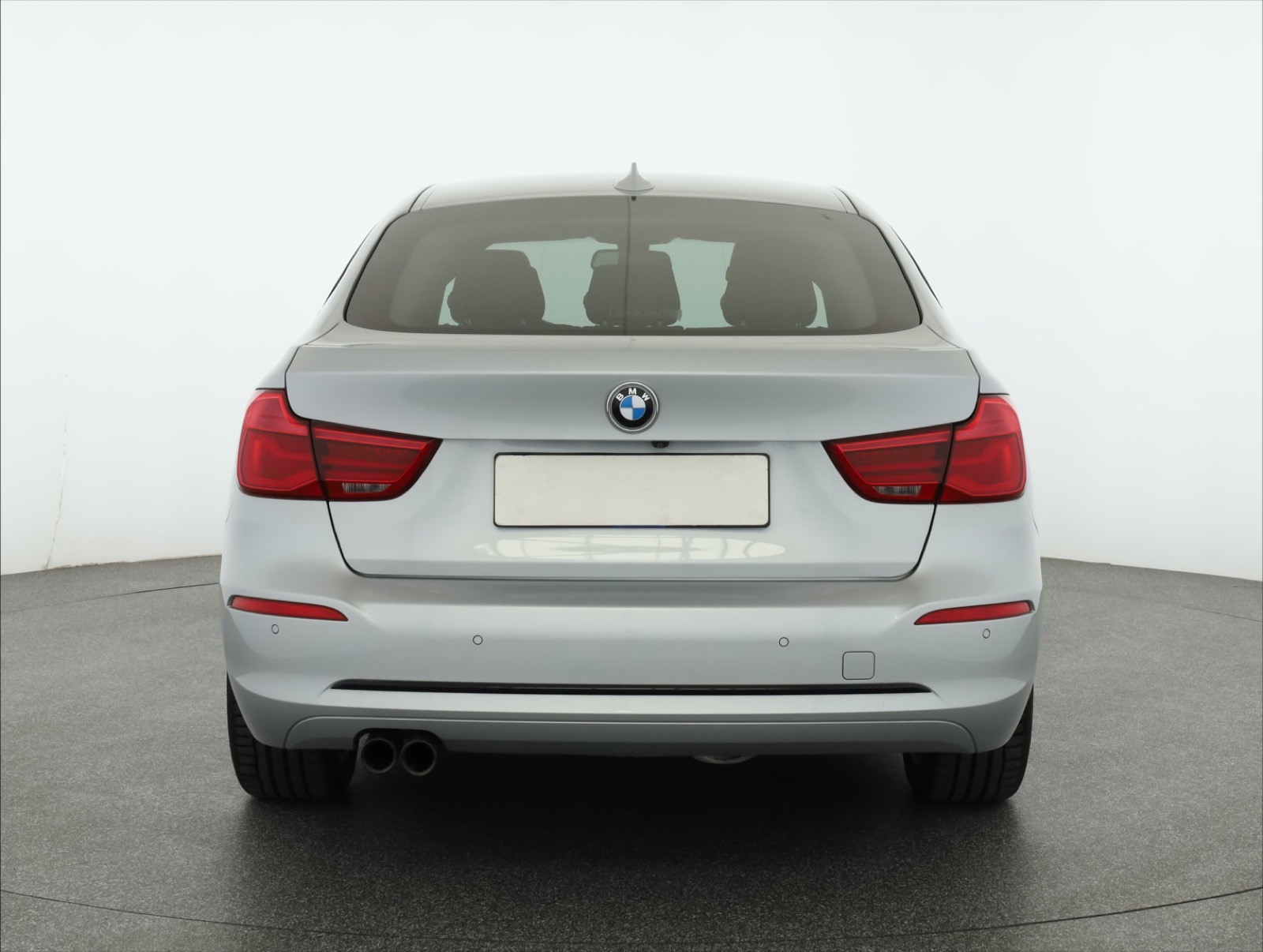 BMW 3GT, 2017 - pohled č. 6