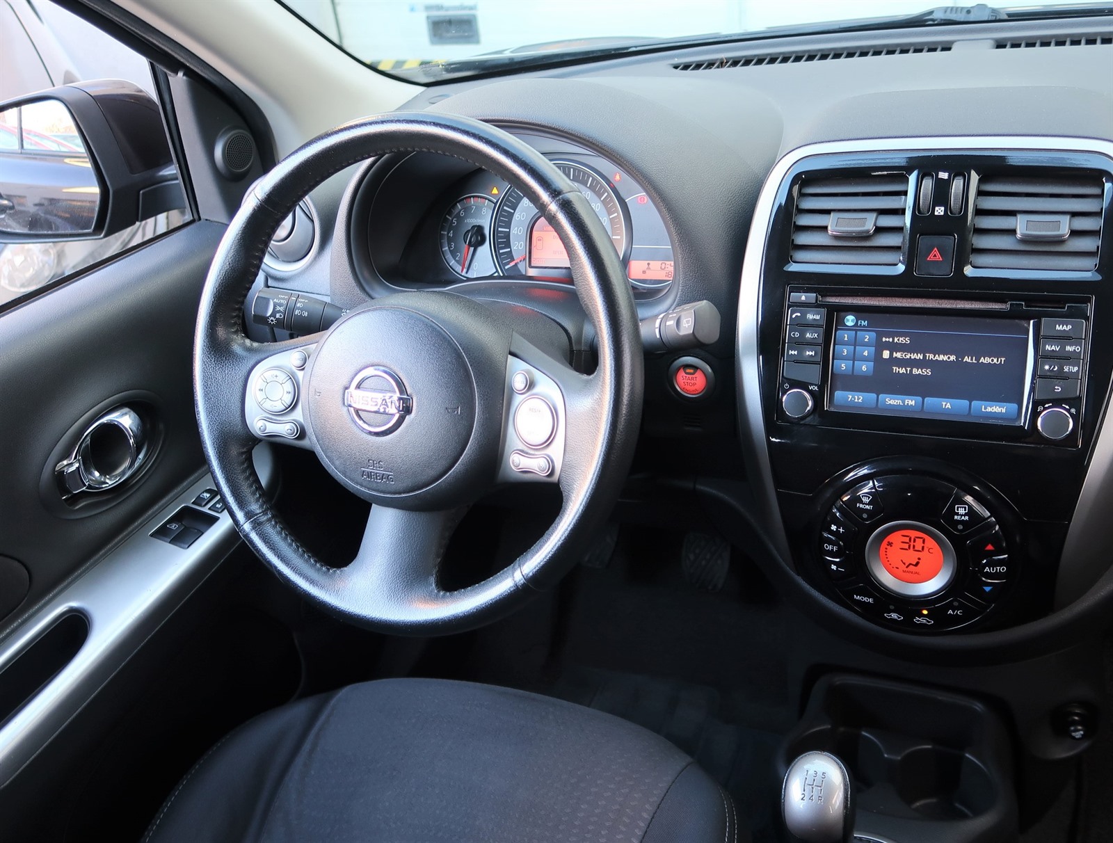 Nissan Micra, 2015 - pohled č. 9