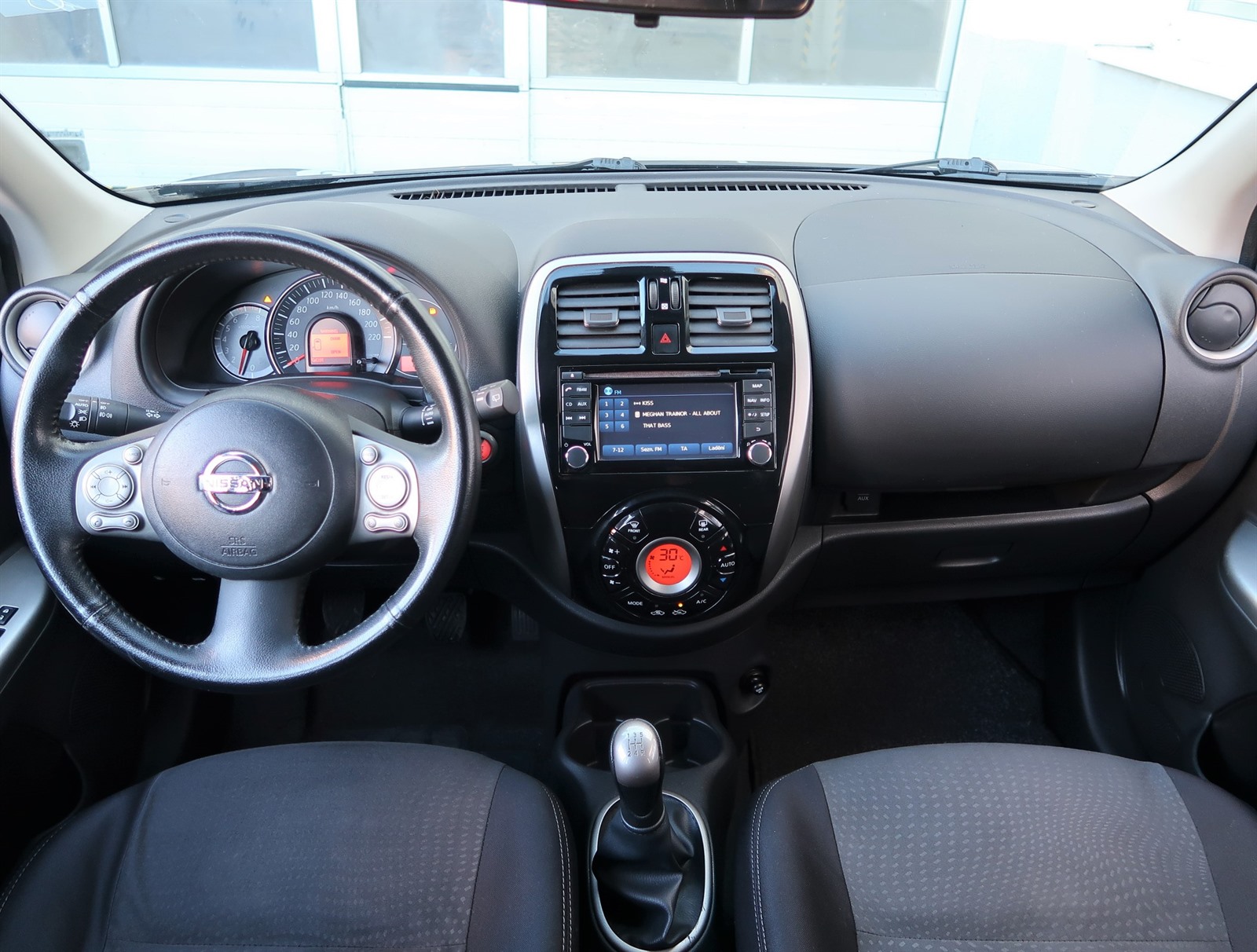 Nissan Micra, 2015 - pohled č. 10