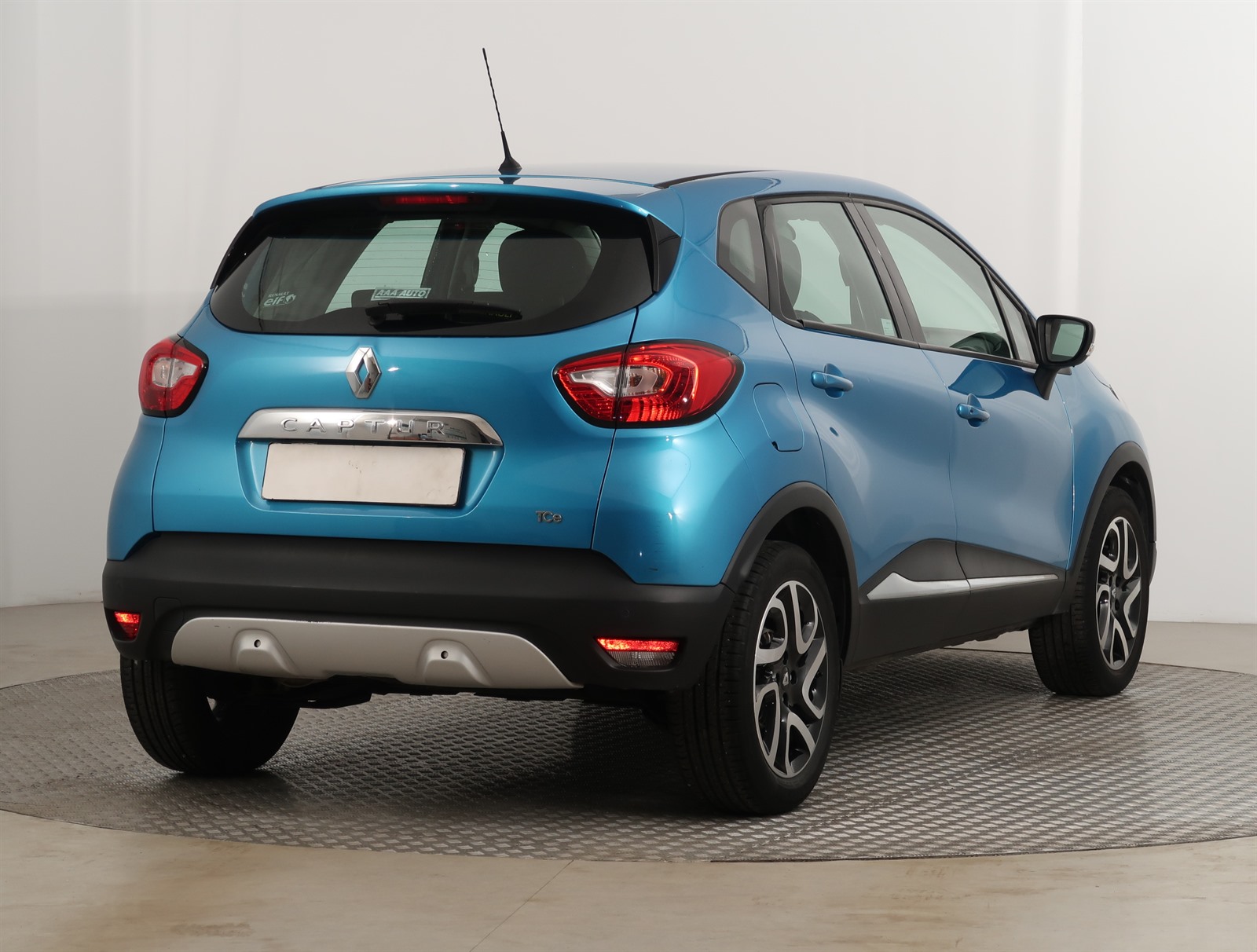 Renault Captur, 2016 - pohled č. 7