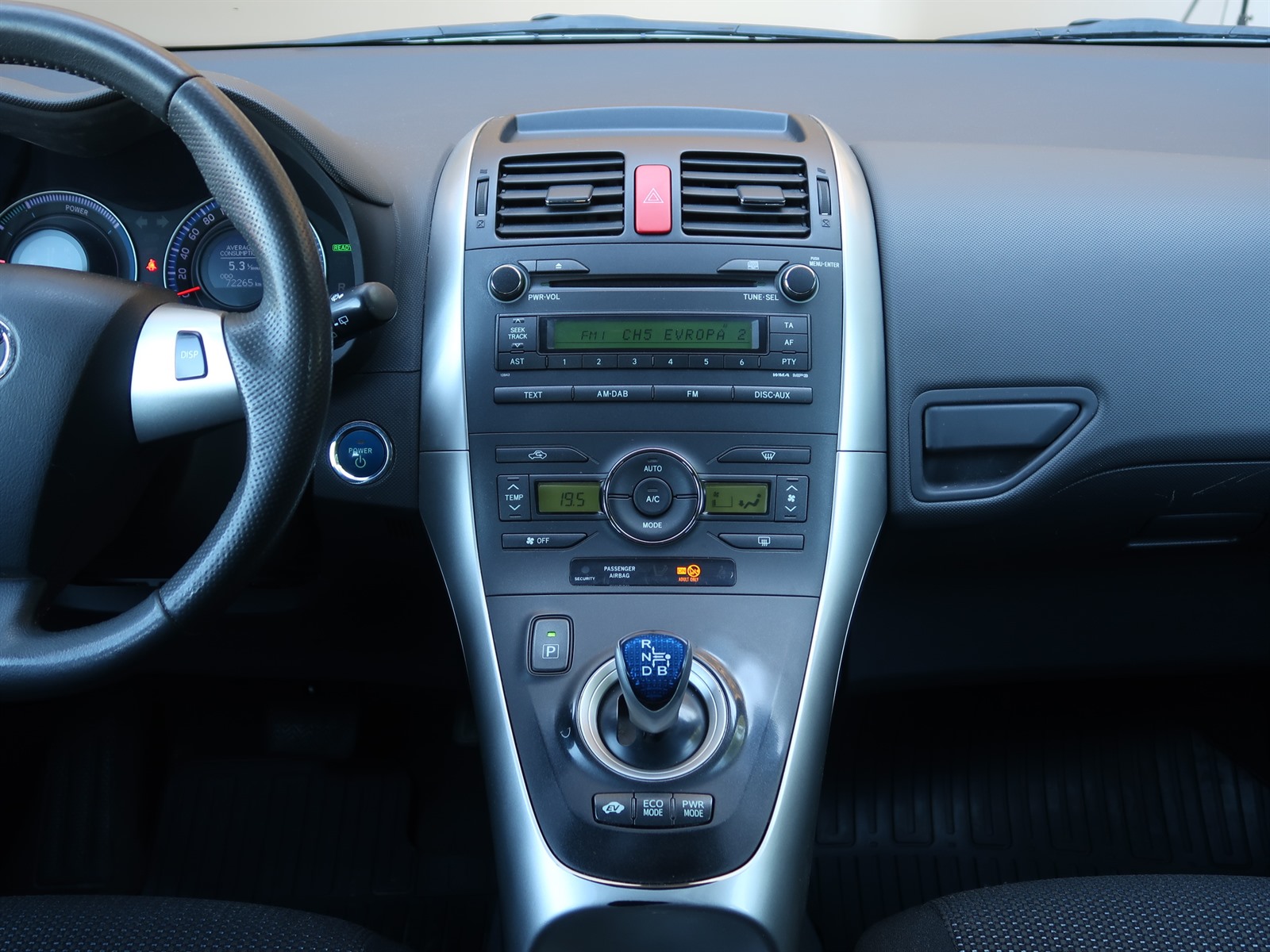 Toyota Auris, 2011 - pohled č. 18
