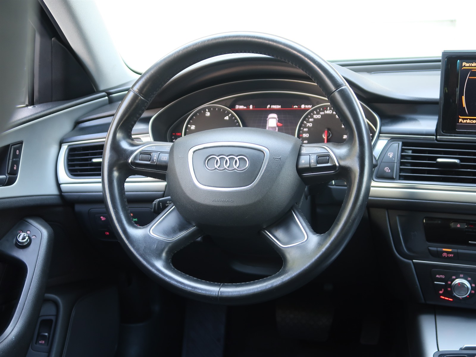 Audi A6, 2013 - pohled č. 22