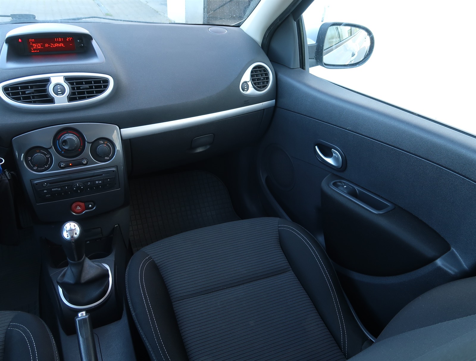 Renault Clio, 2012 - pohled č. 11