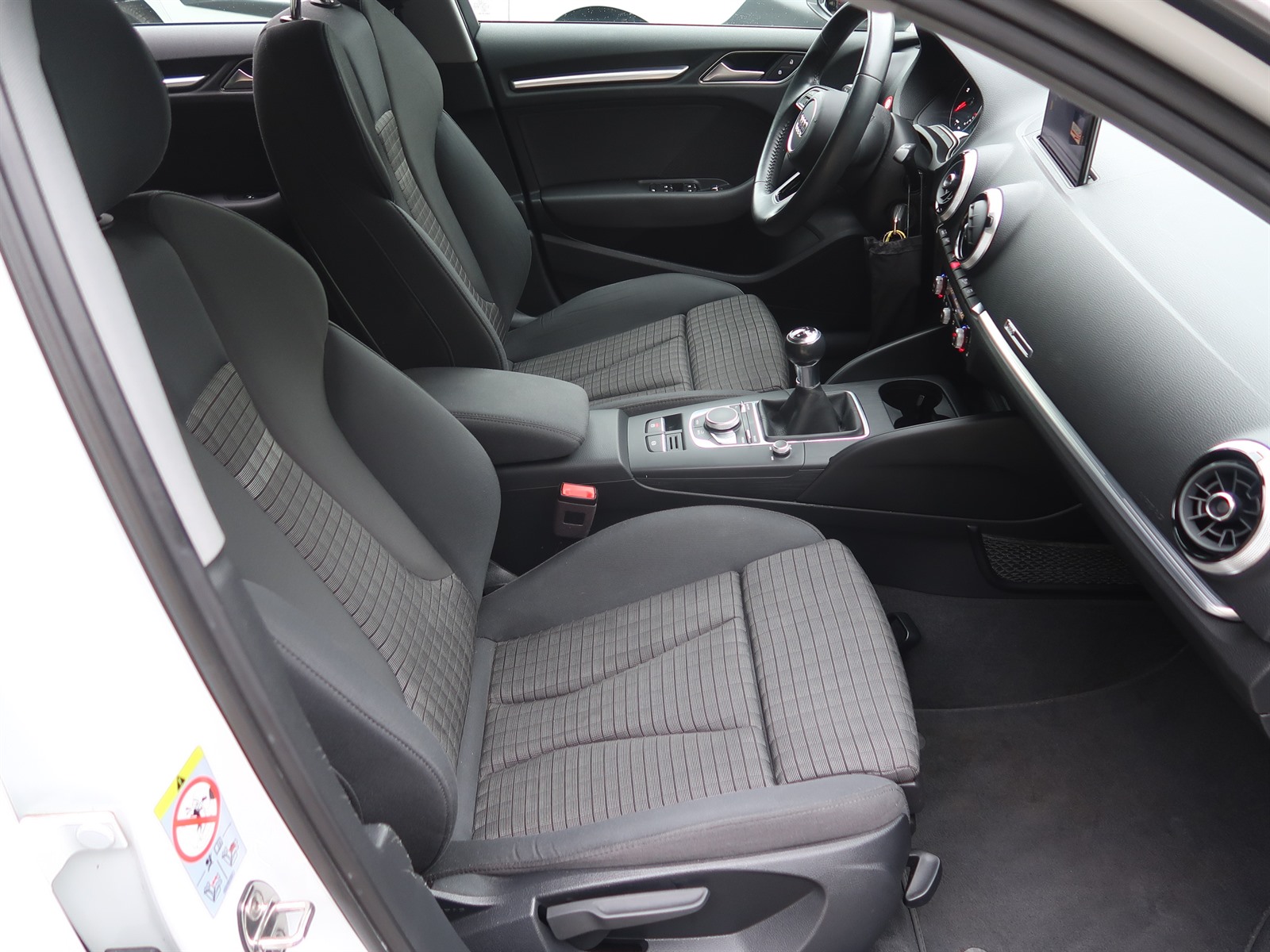 Audi A3, 2018 - pohled č. 12