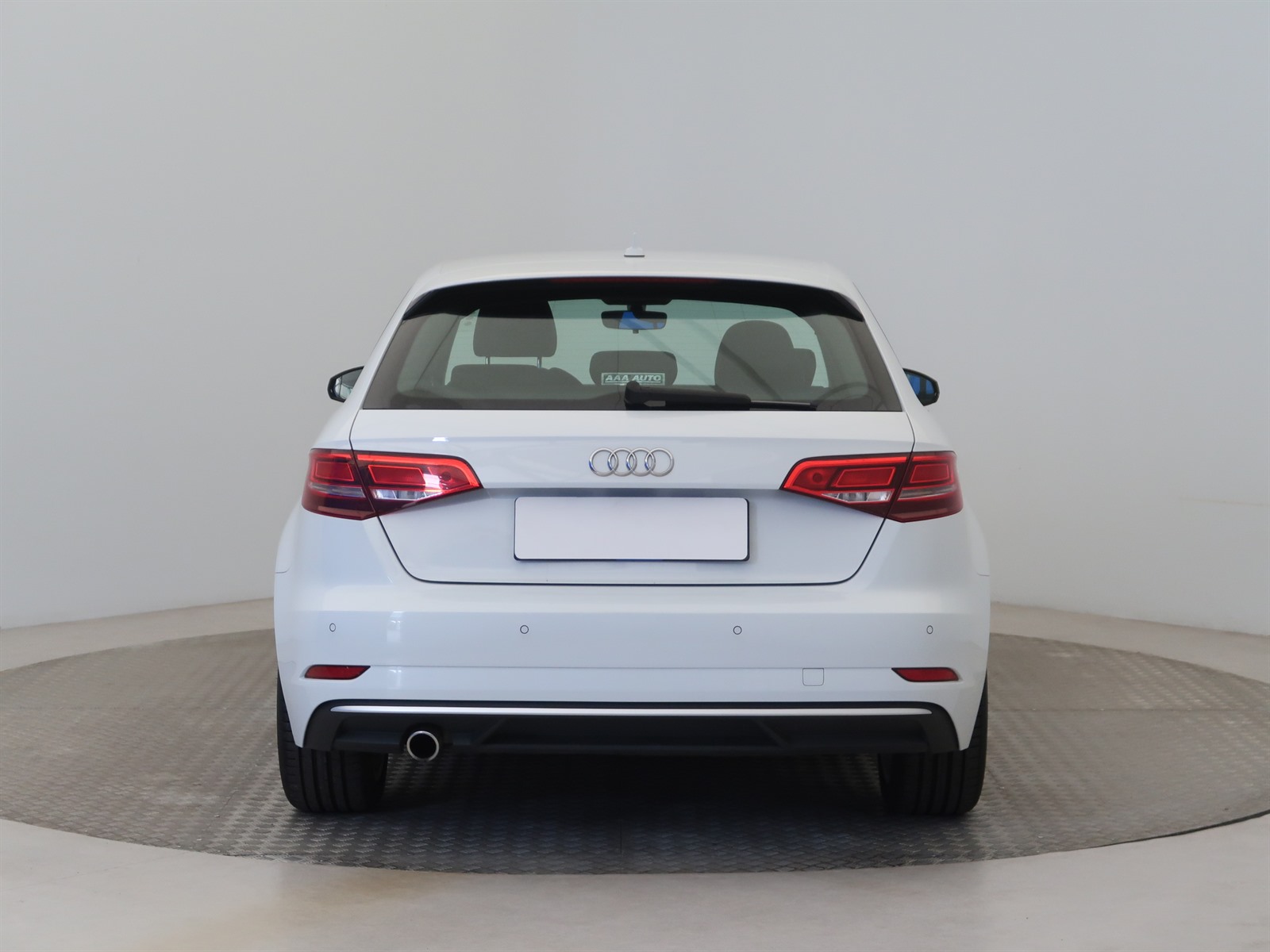 Audi A3, 2018 - pohled č. 6