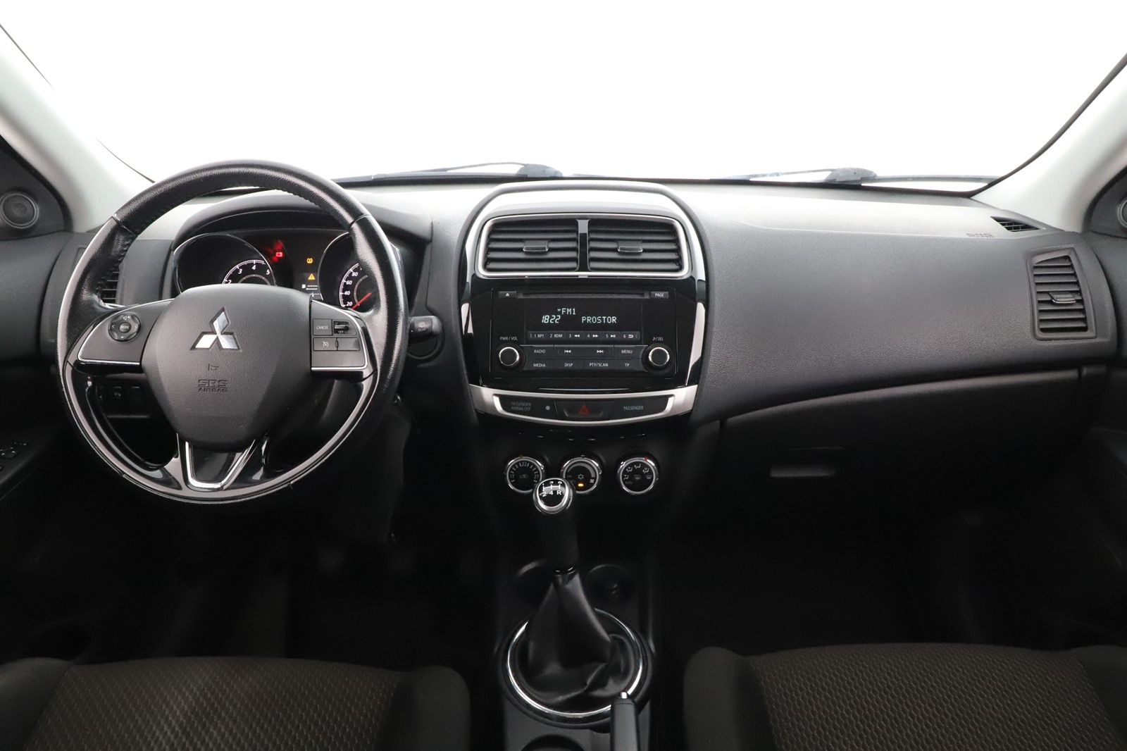 Mitsubishi ASX, 2016 - pohled č. 9
