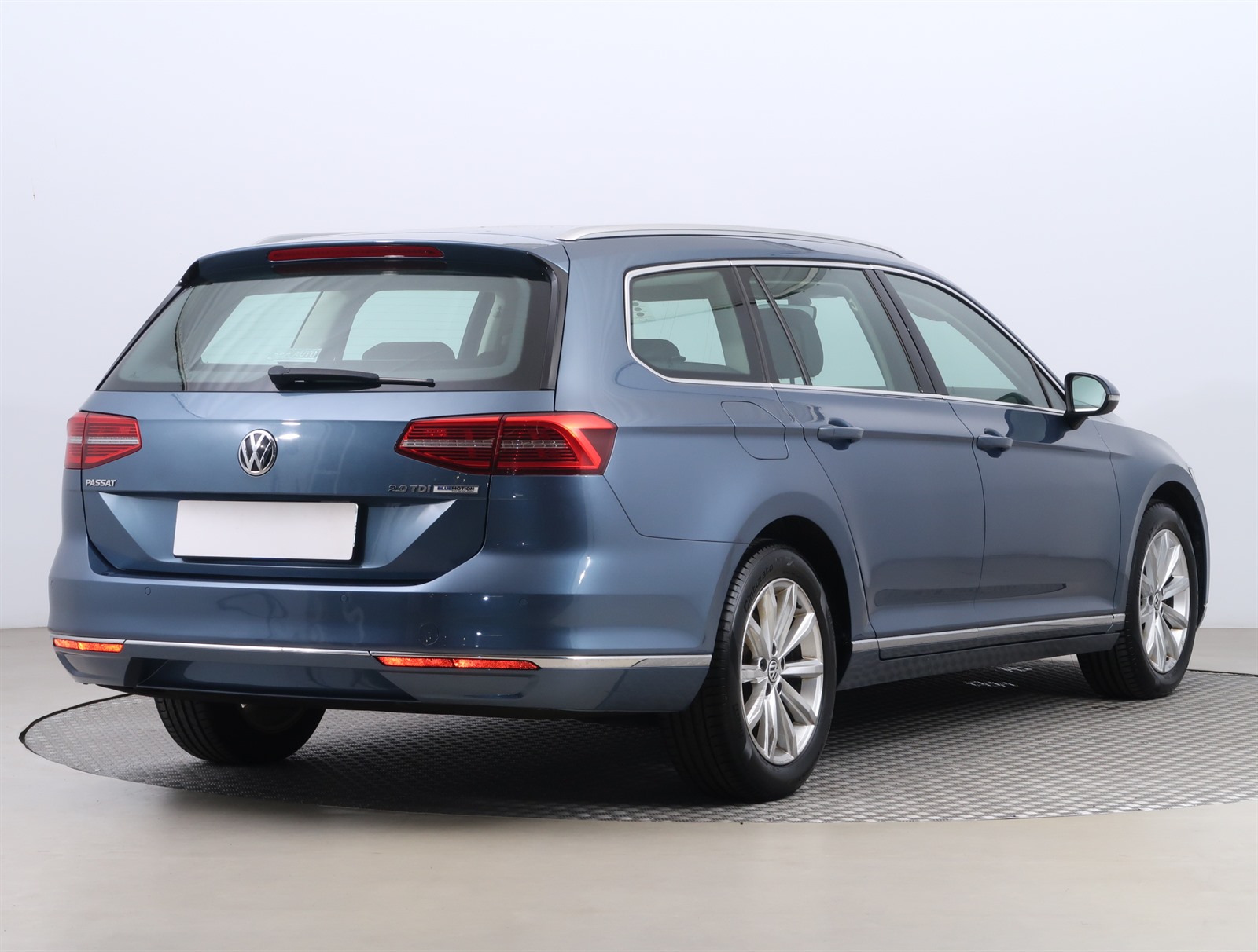 Volkswagen Passat, 2017 - pohled č. 7