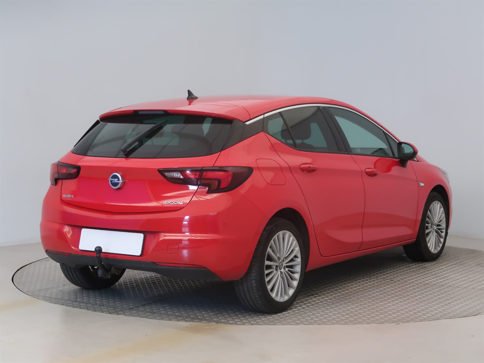 Opel Astra, 2016 - pohled č. 7