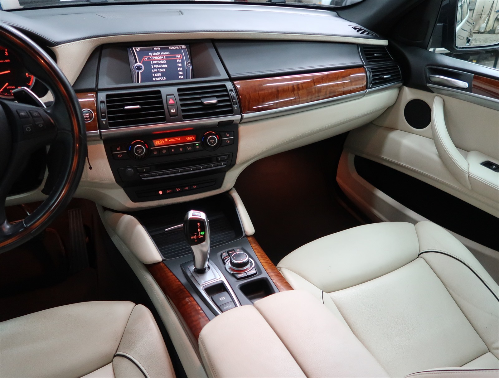 BMW X6, 2012 - pohled č. 11