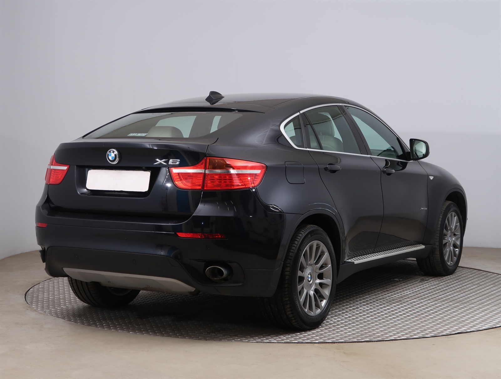 BMW X6, 2012 - pohled č. 7