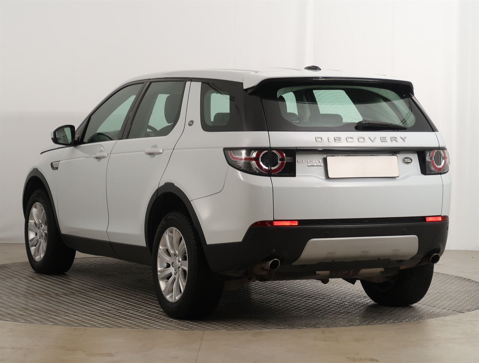 Land Rover Discovery Sport, 2015 - pohled č. 5