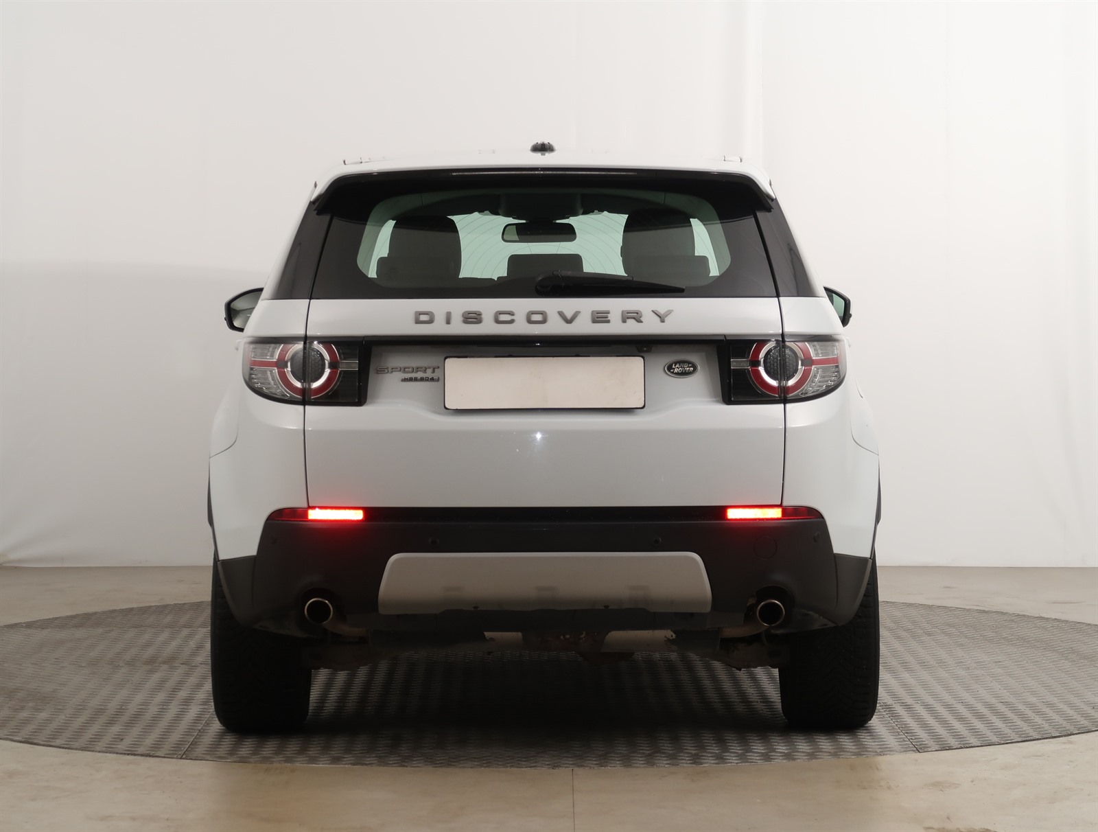 Land Rover Discovery Sport, 2015 - pohled č. 6