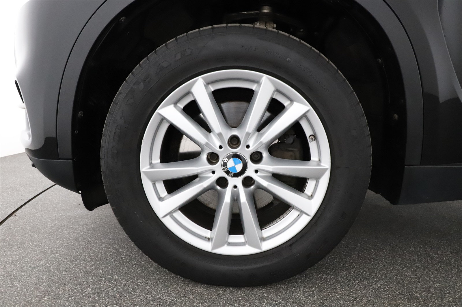 BMW X5, 2014 - pohled č. 18