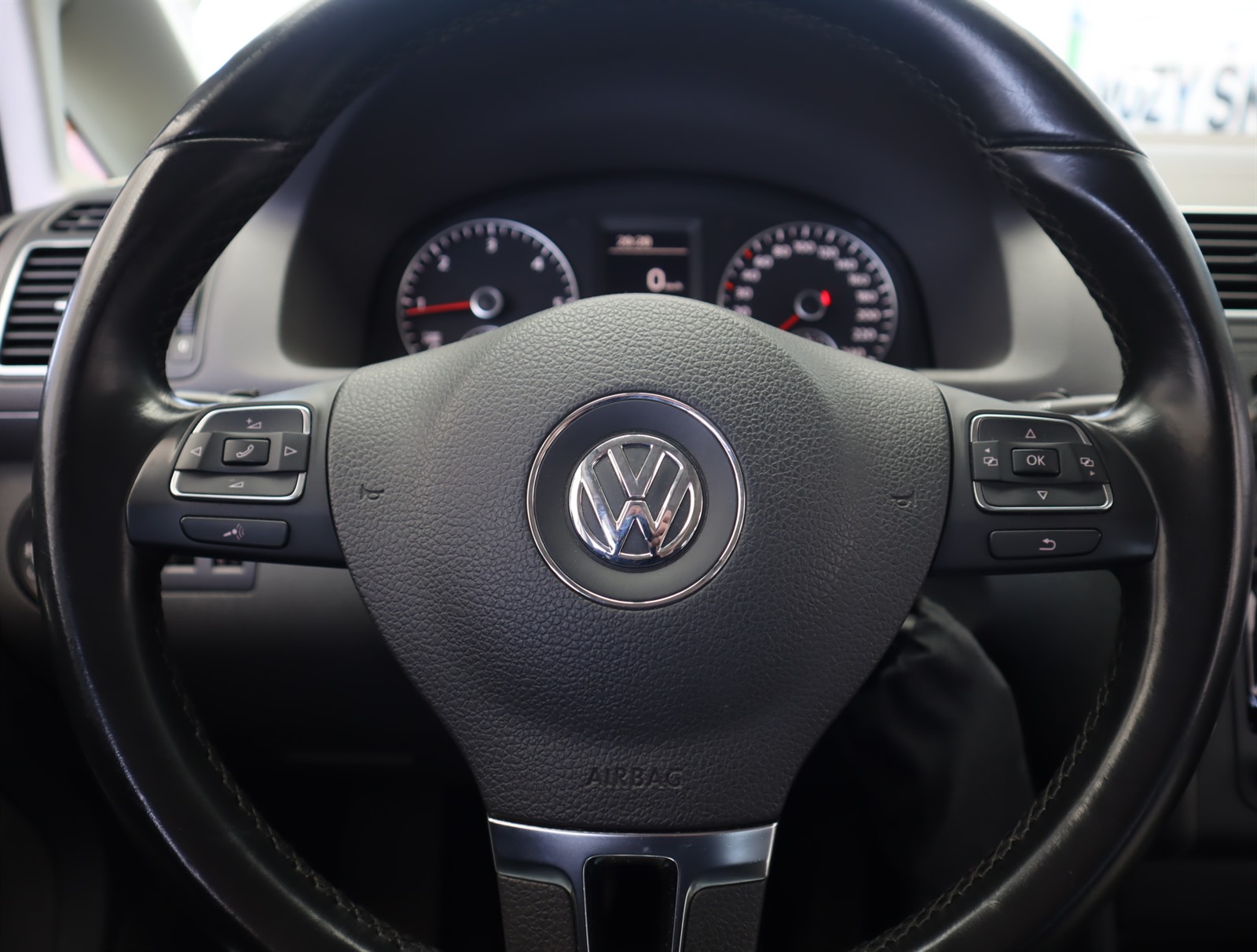 Volkswagen Touran, 2010 - pohled č. 22