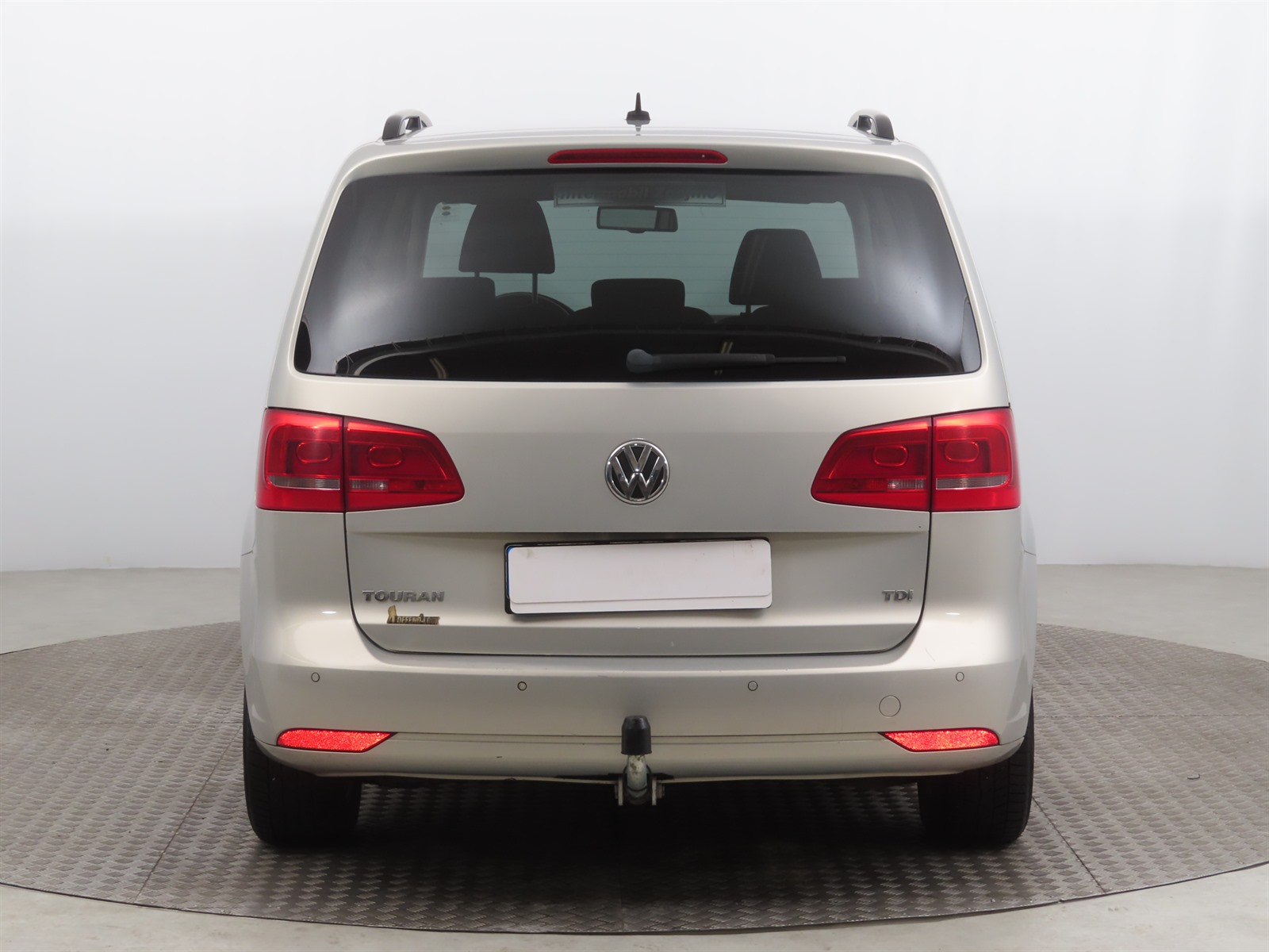 Volkswagen Touran, 2010 - pohled č. 6