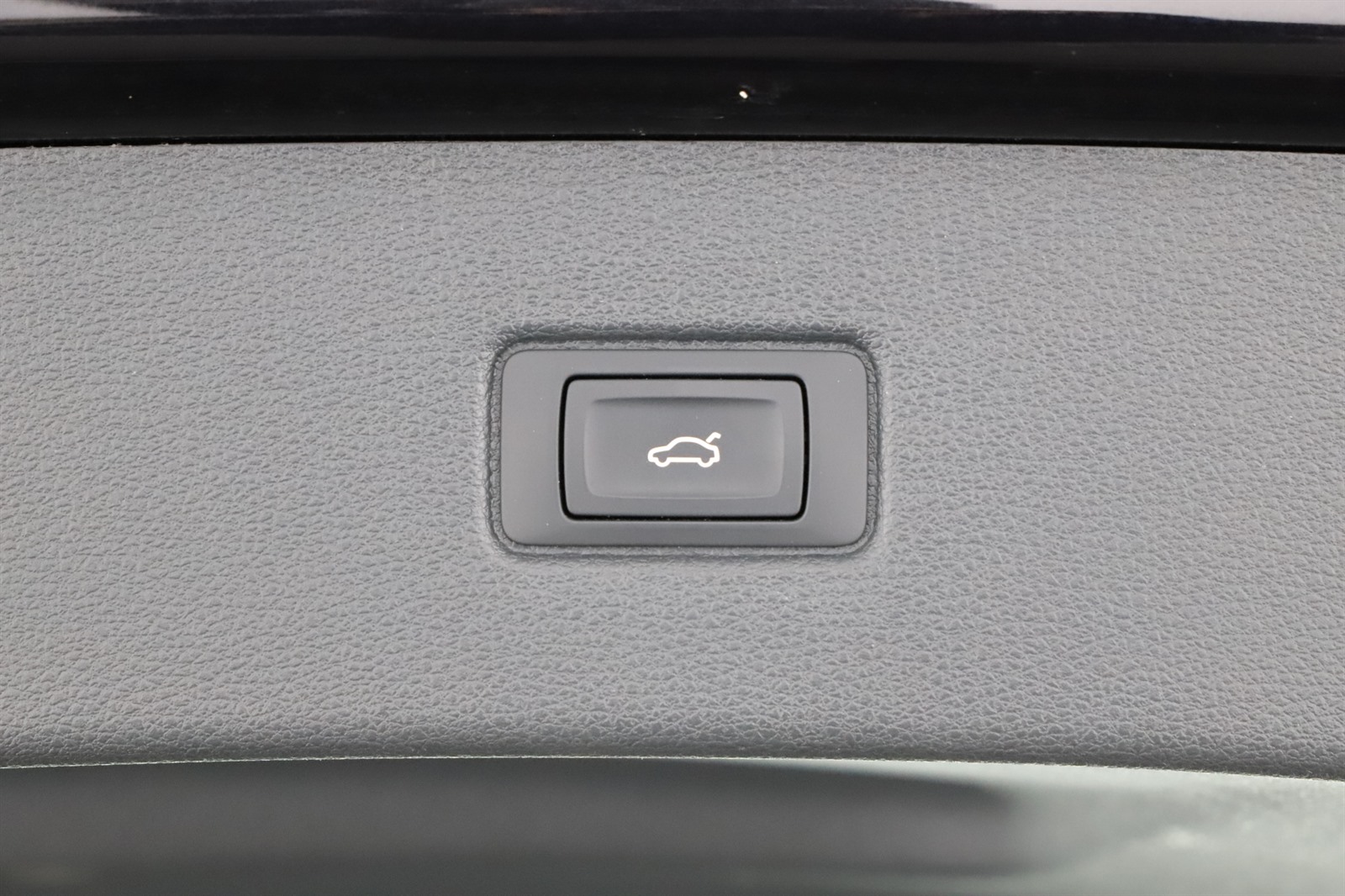 Audi Q7, 2019 - pohled č. 22