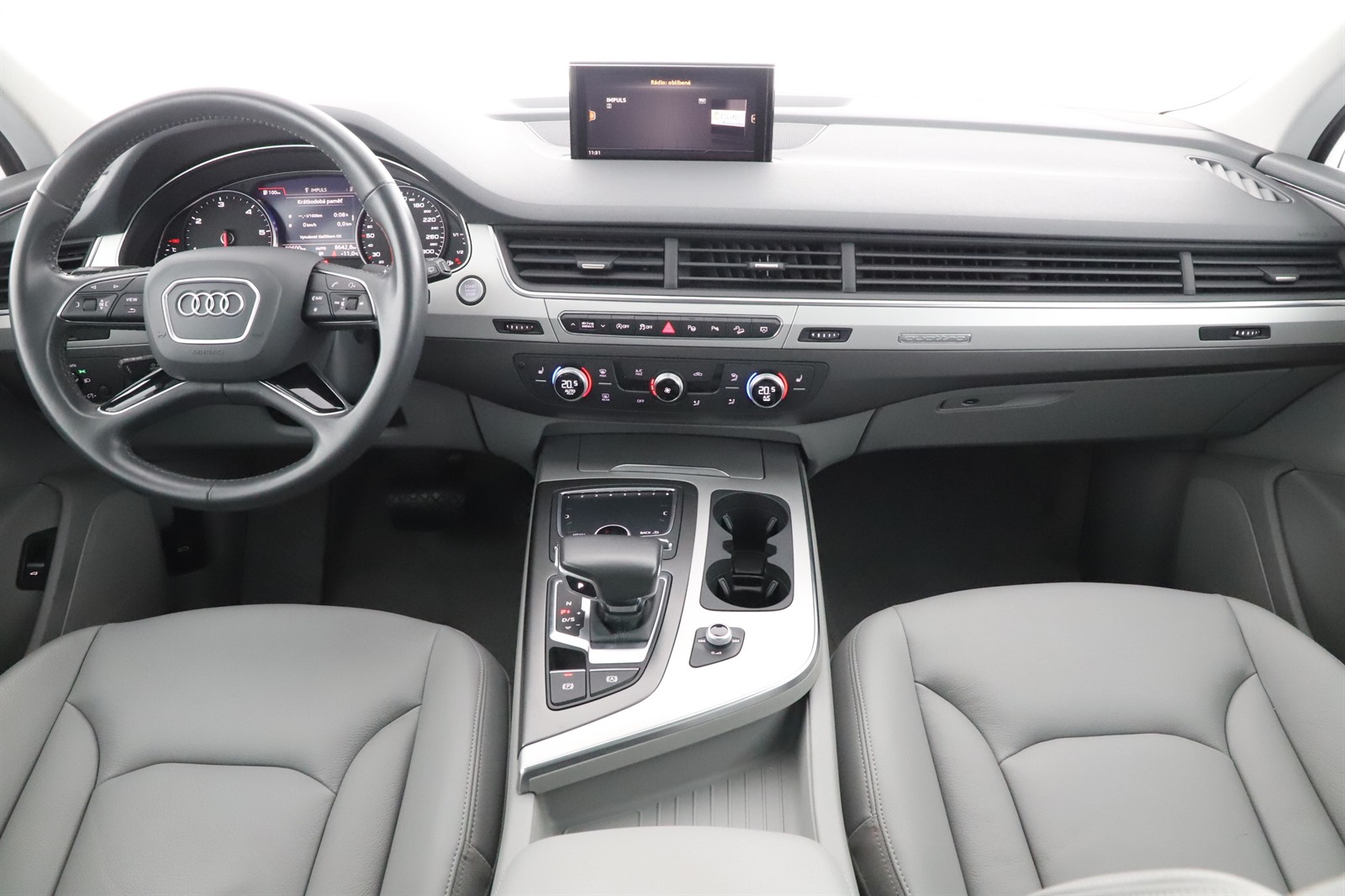 Audi Q7, 2019 - pohled č. 9