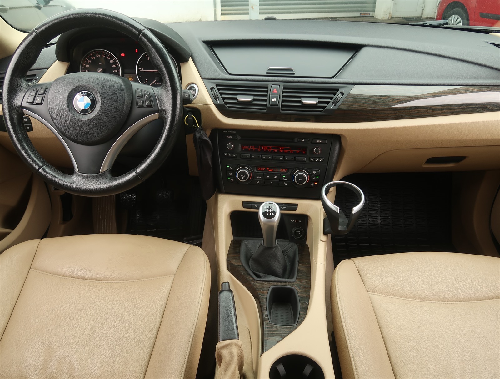 BMW X1, 2009 - pohled č. 10