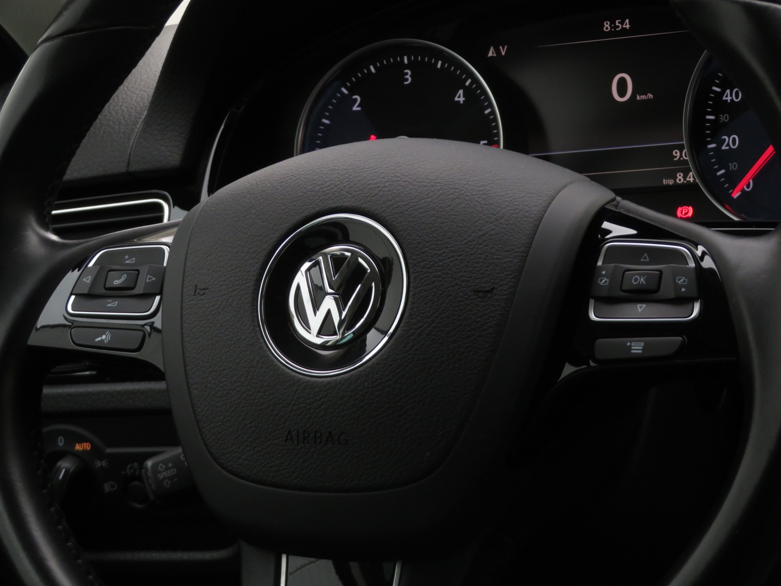 Volkswagen Touareg, 2015 - pohled č. 30