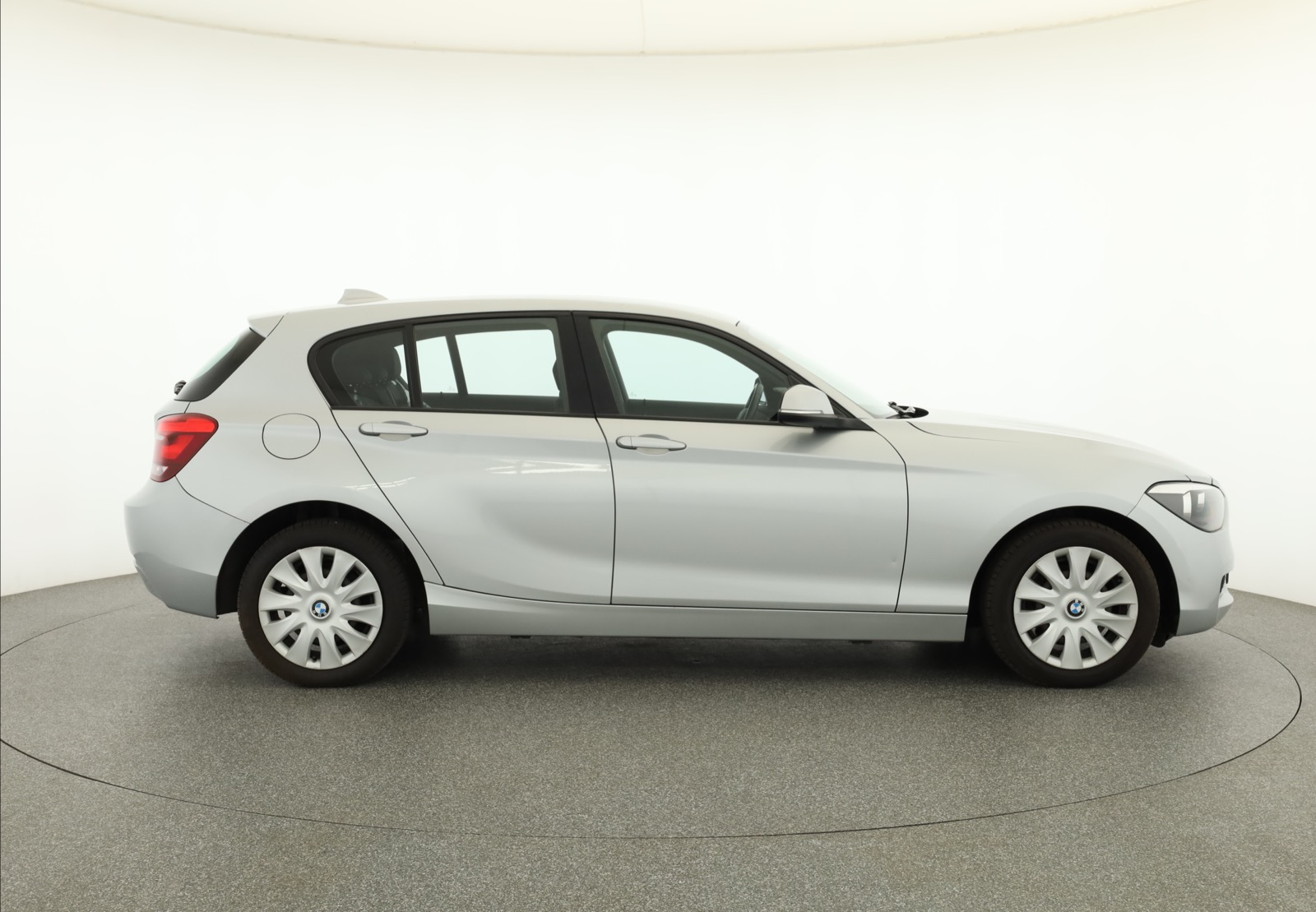 BMW 1, 2013 - pohled č. 8