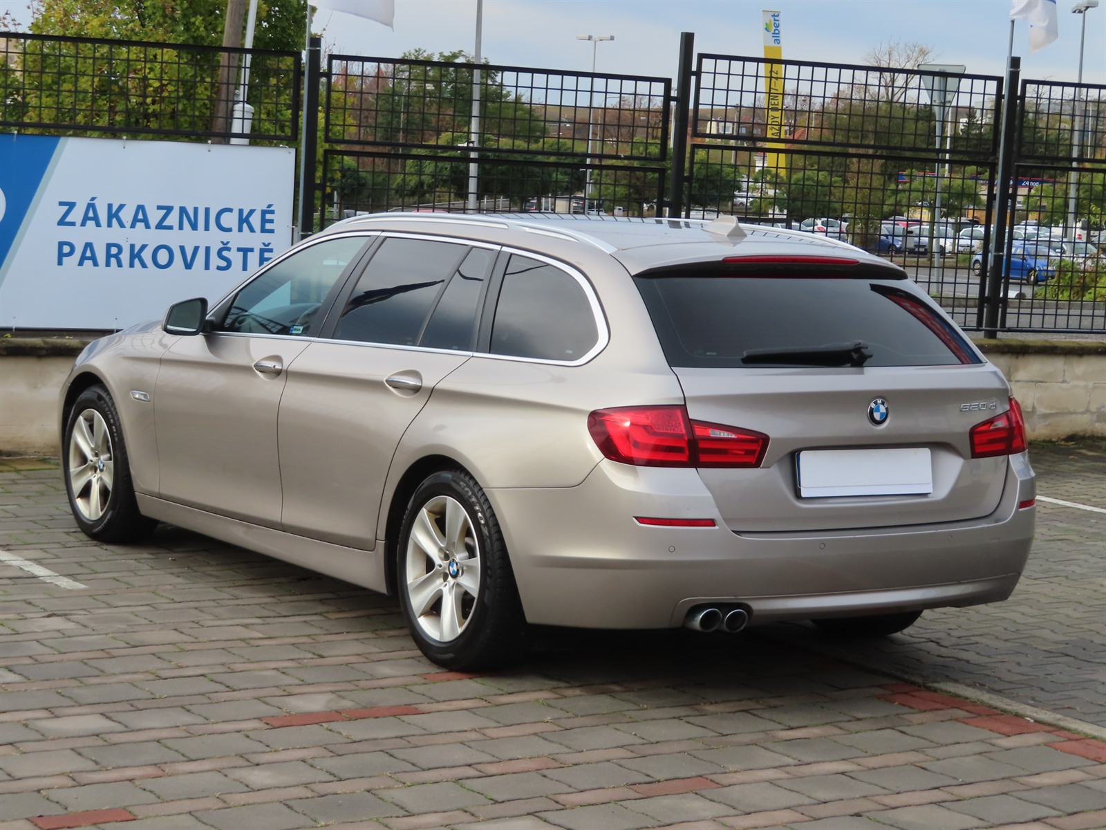 BMW Řada 5, 2013 - pohled č. 5