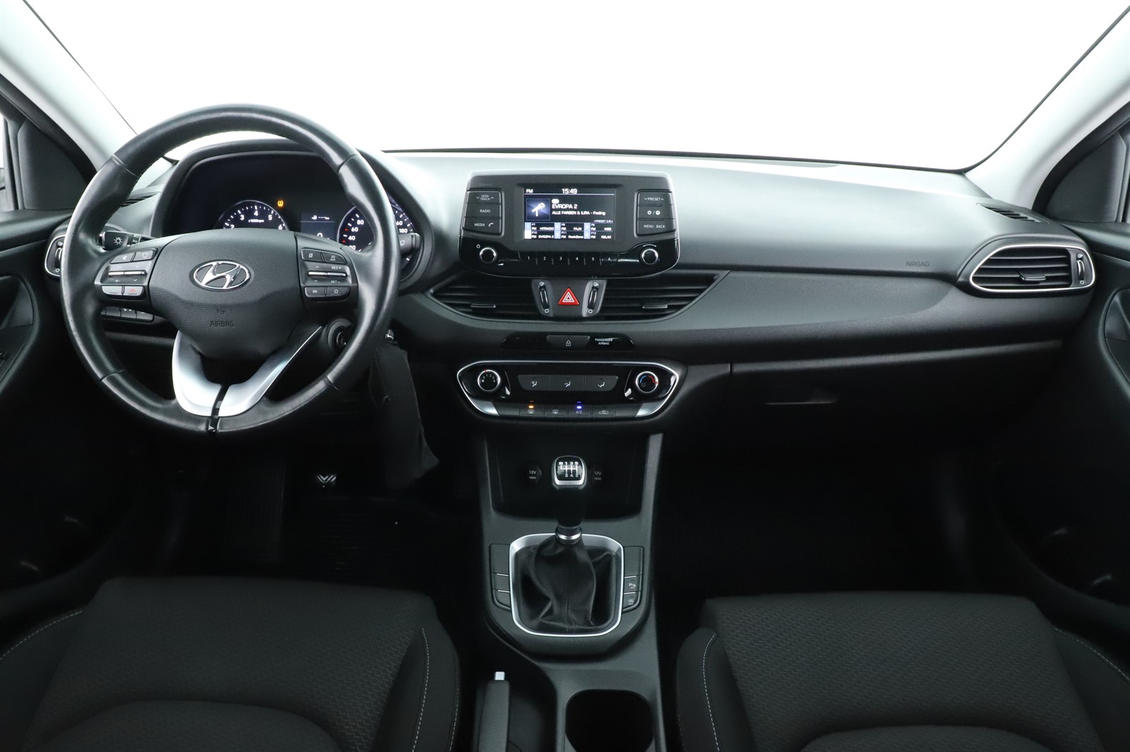 Hyundai i30 Fastback, 2018 - pohled č. 9