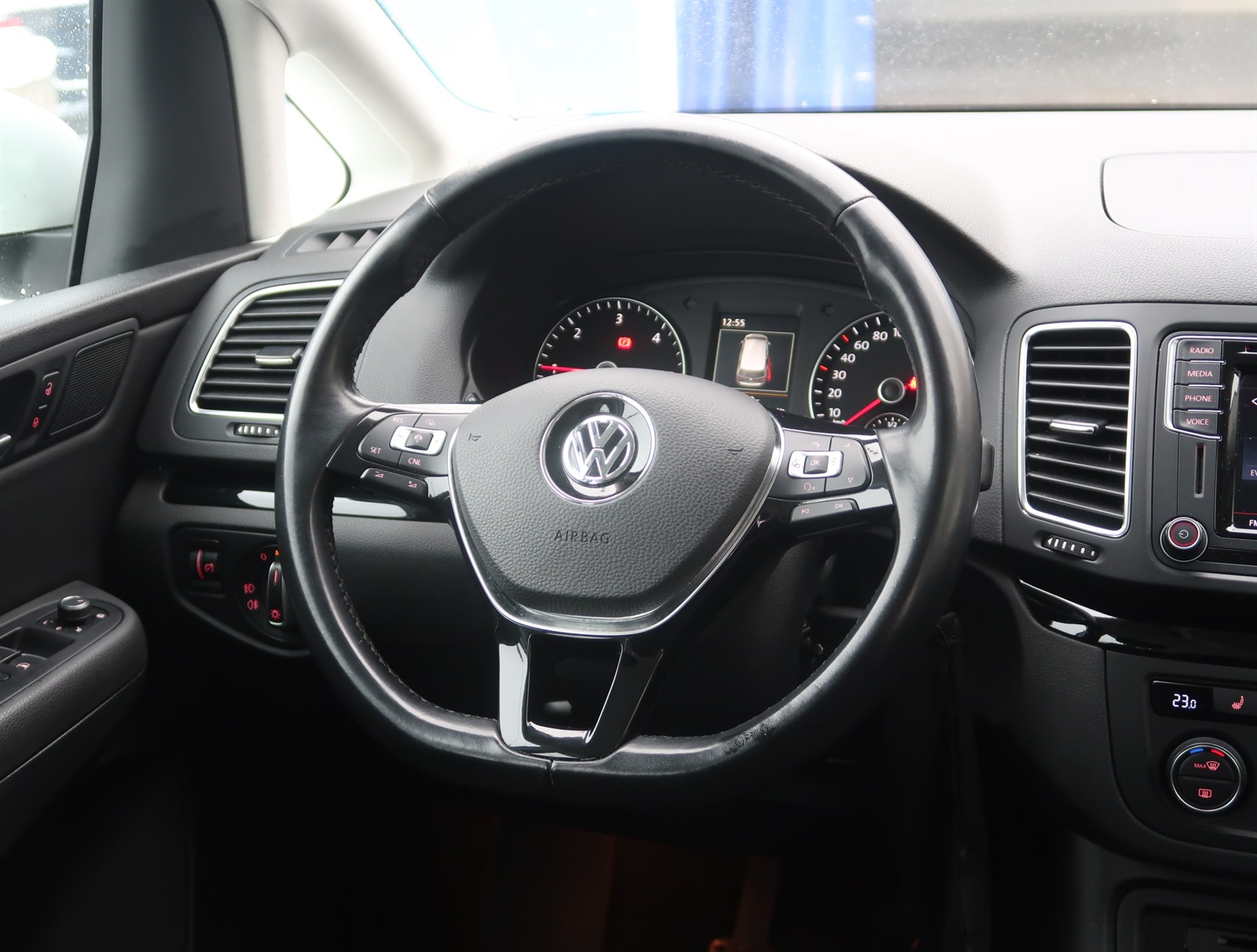 Volkswagen Sharan, 2016 - pohled č. 21