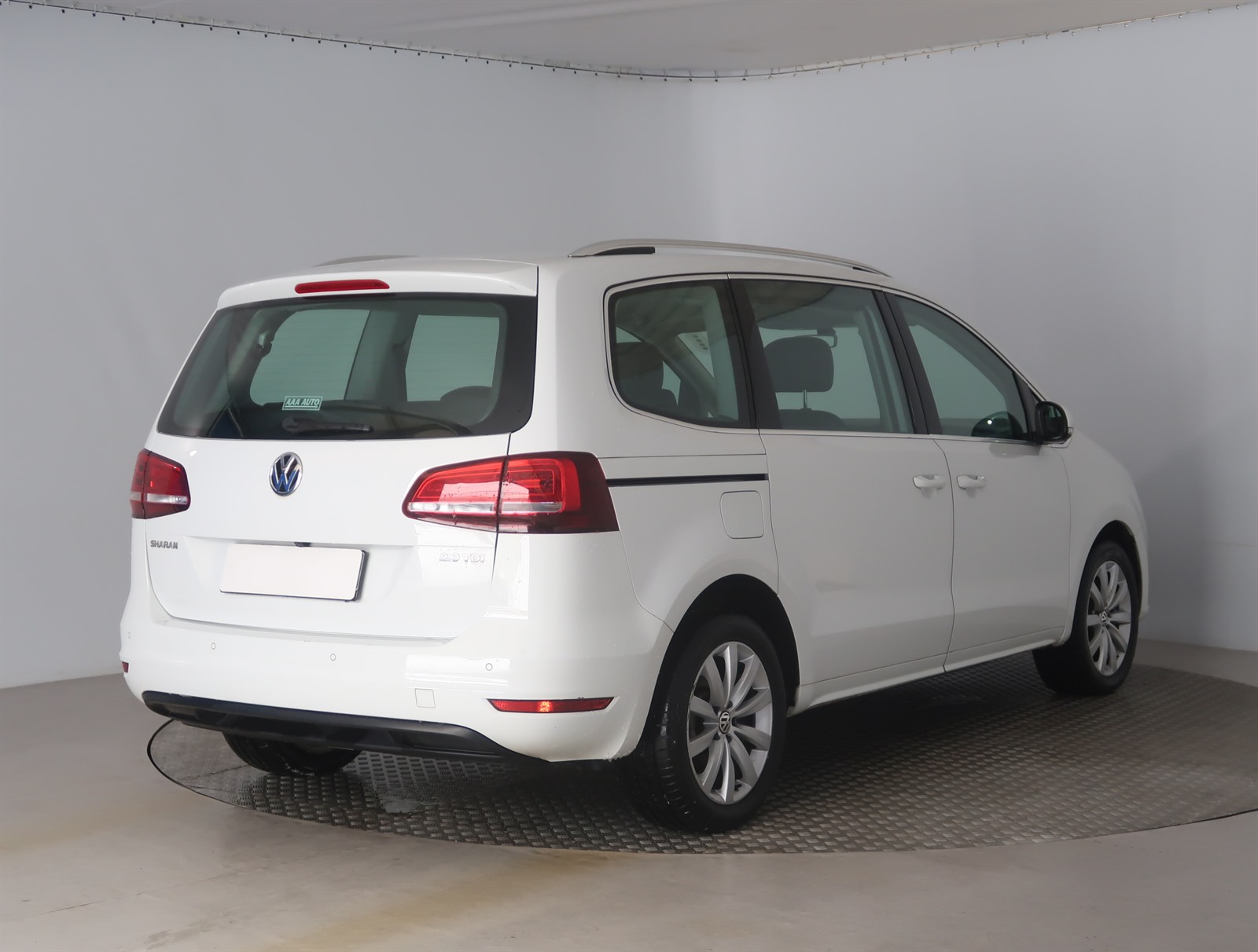 Volkswagen Sharan, 2016 - pohled č. 7