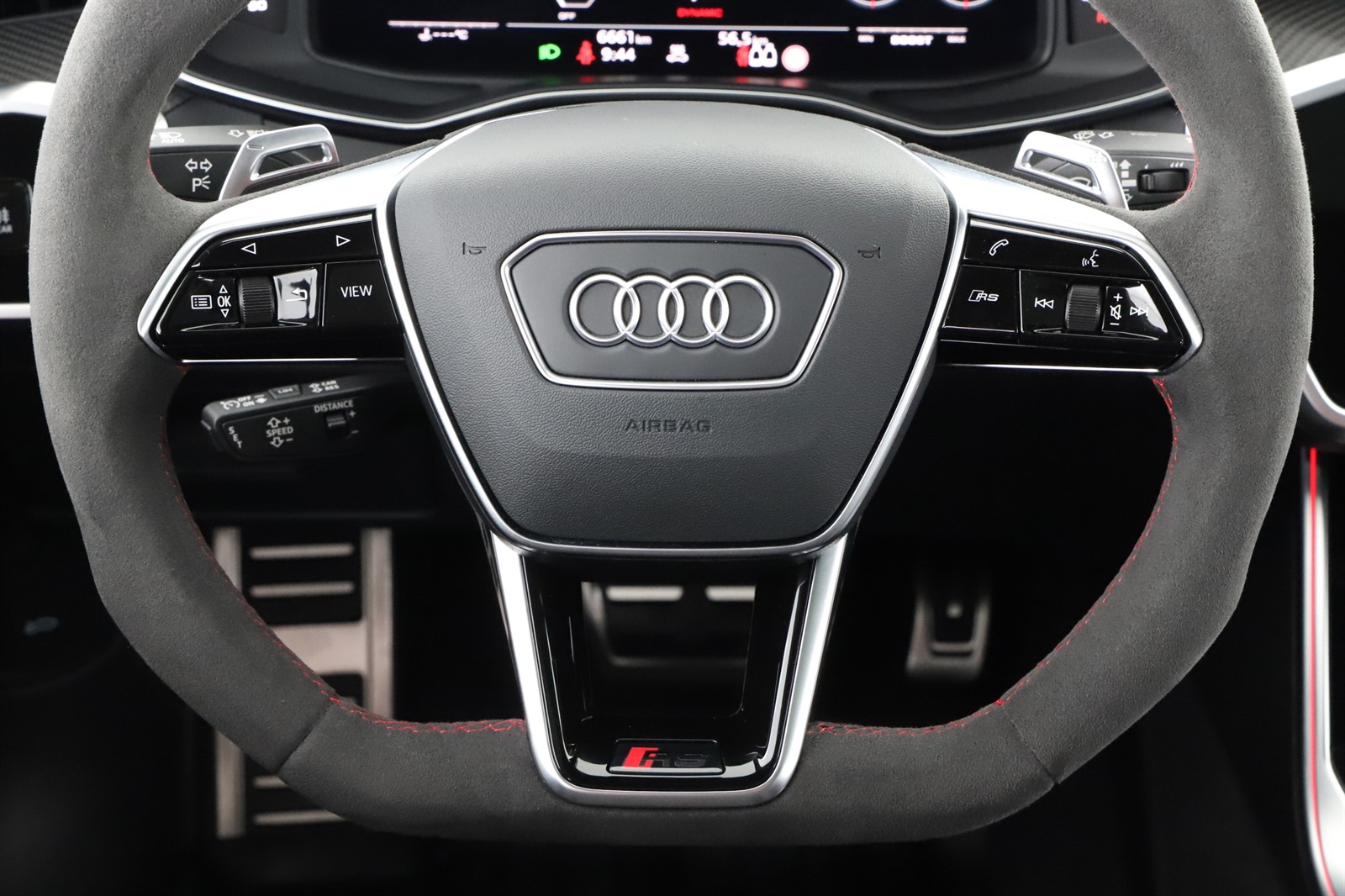 Audi RS6, 2022 - pohled č. 14