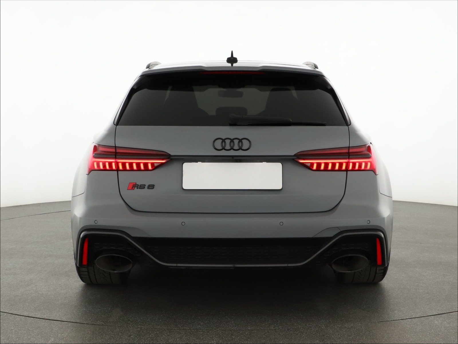 Audi RS6, 2022 - pohled č. 6
