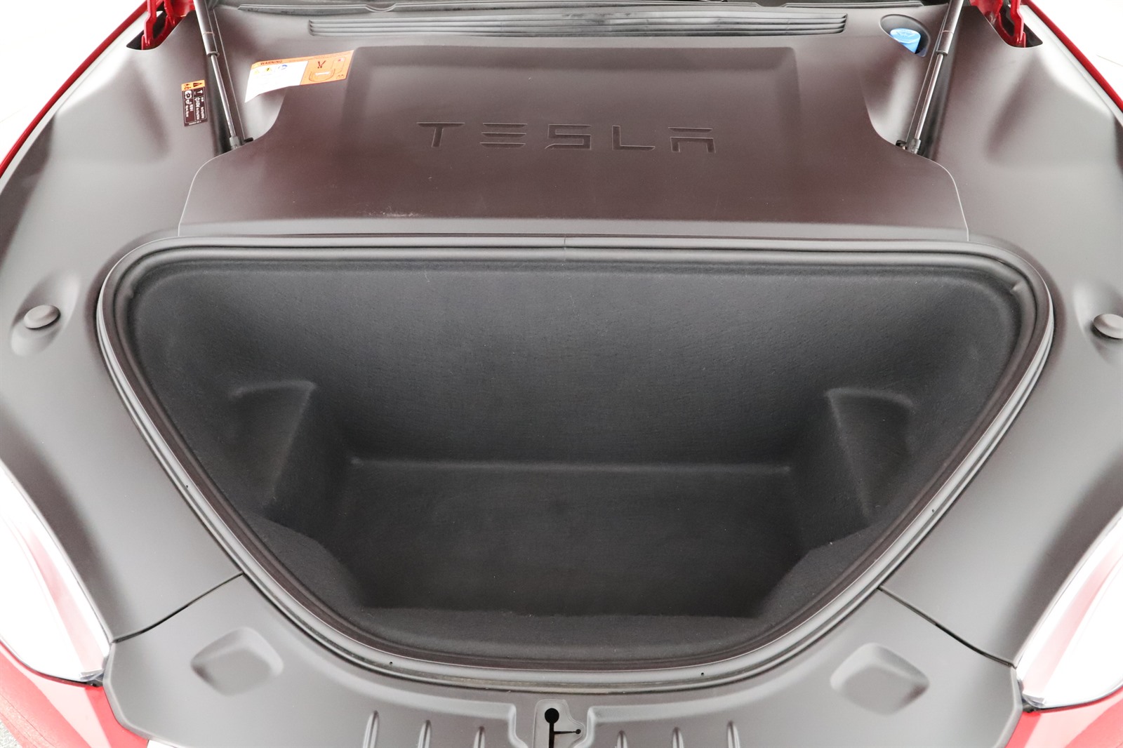 Tesla Model S, 2018 - pohled č. 21
