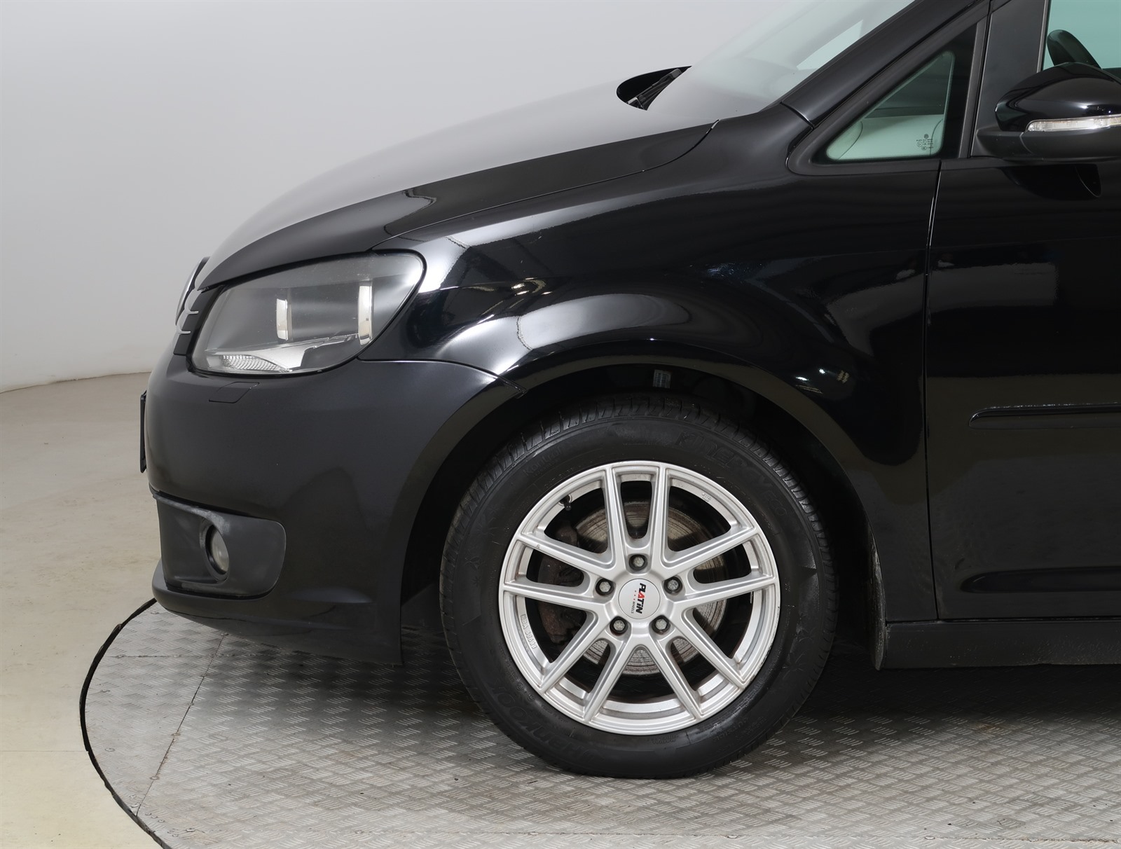 Volkswagen Touran, 2010 - pohled č. 20