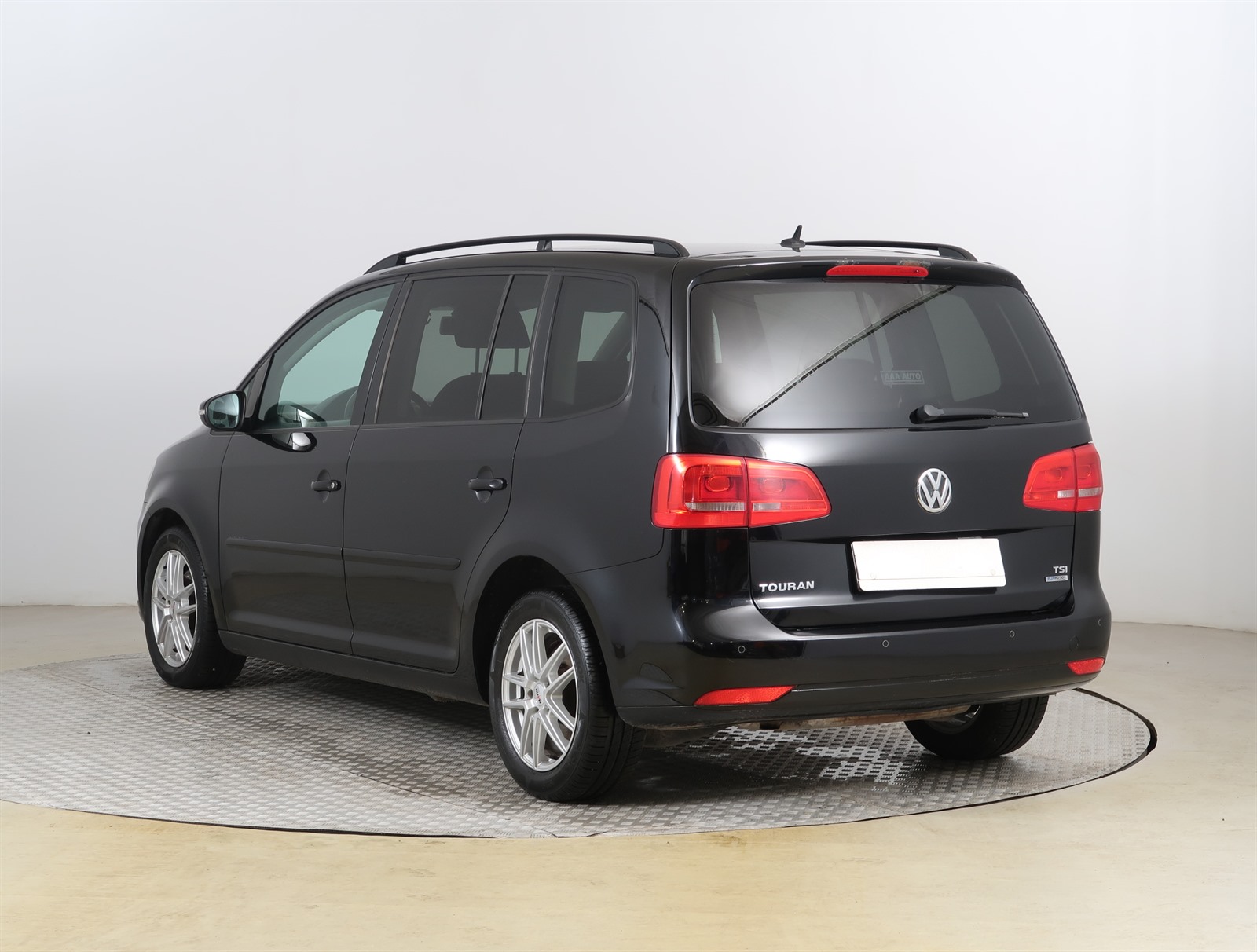 Volkswagen Touran, 2010 - pohled č. 5