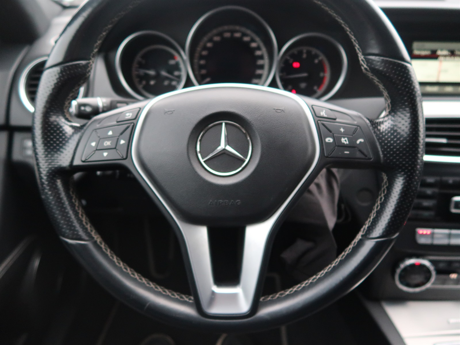 Mercedes-Benz C, 2014 - pohled č. 22