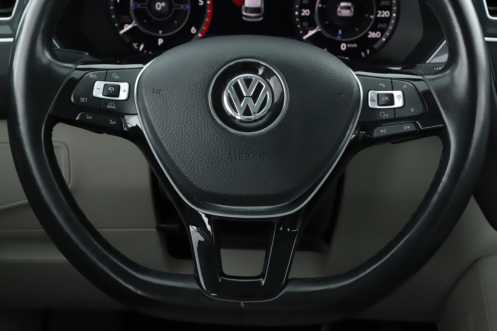 Volkswagen Tiguan, 2018 - pohled č. 14