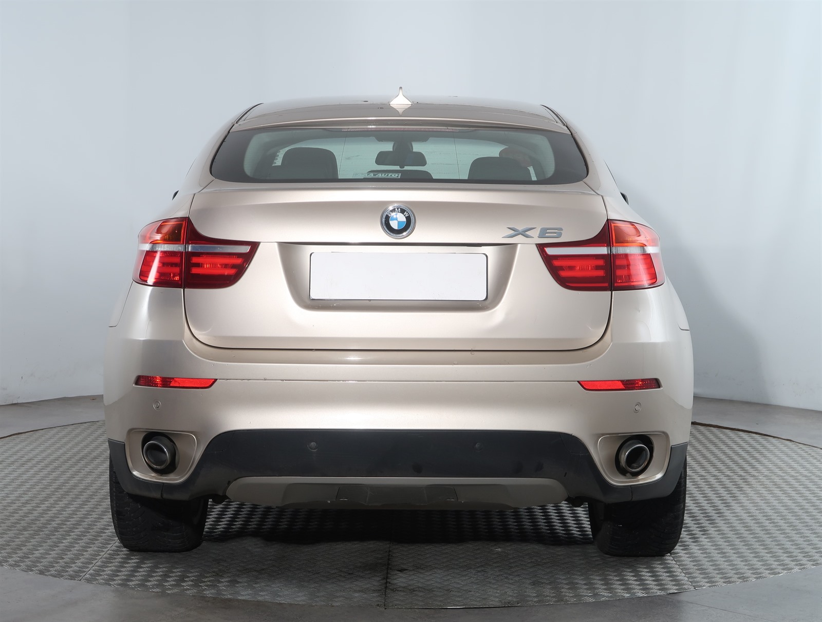 BMW X6, 2014 - pohled č. 6