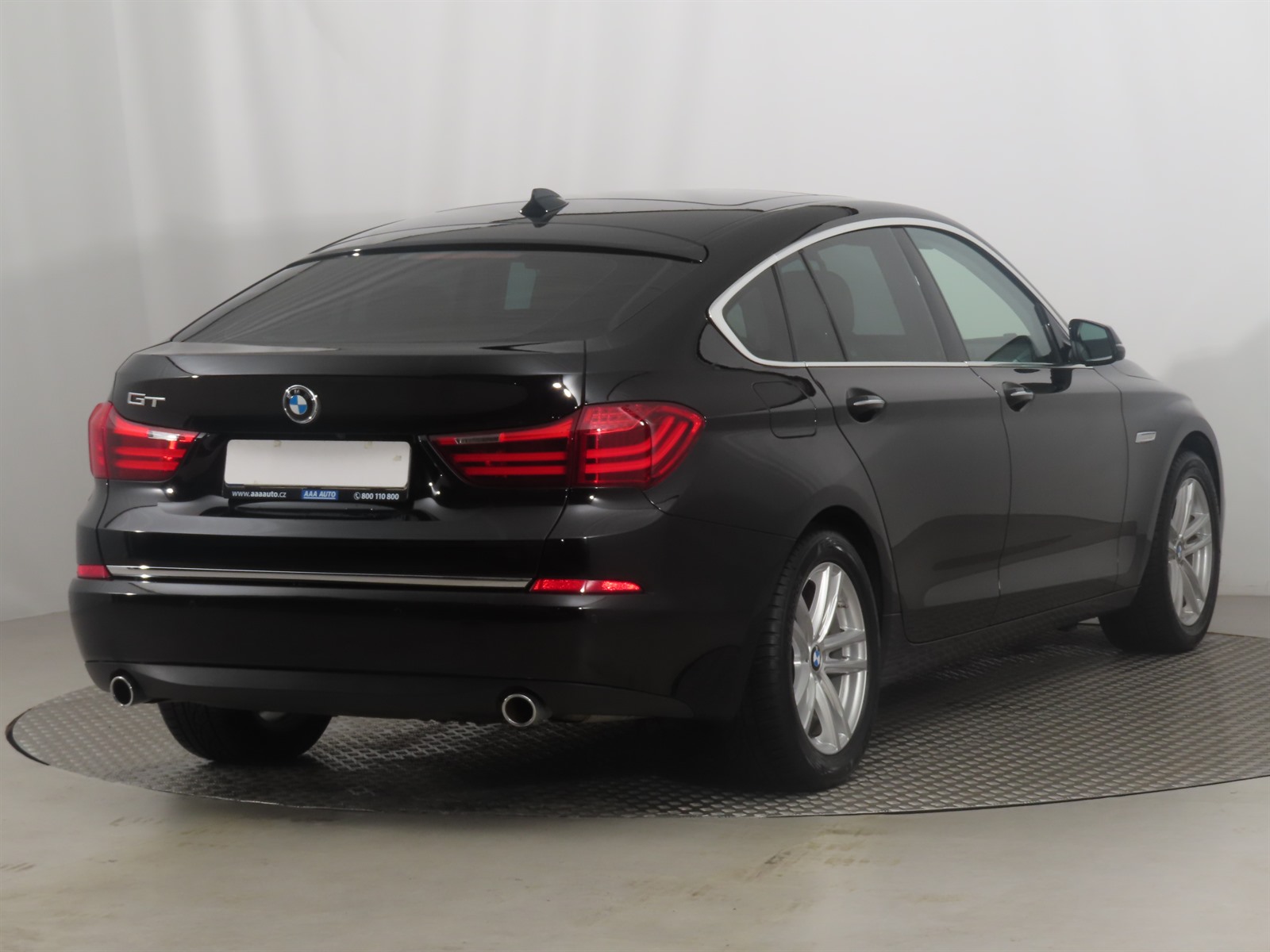 BMW 5GT, 2014 - pohled č. 7