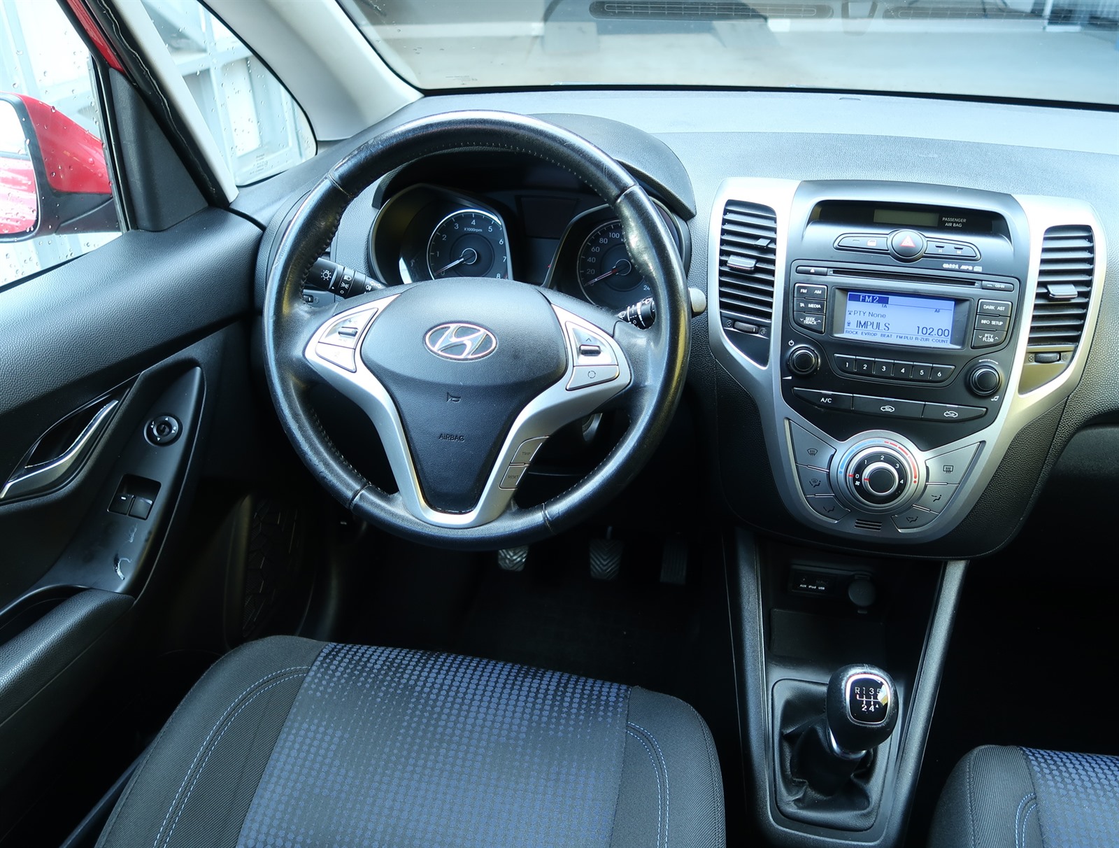 Hyundai ix20, 2012 - pohled č. 9