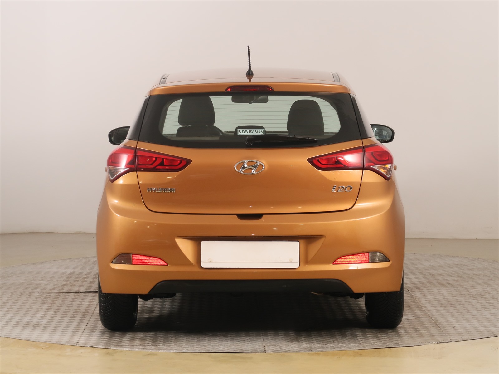Hyundai i20, 2017 - pohled č. 6