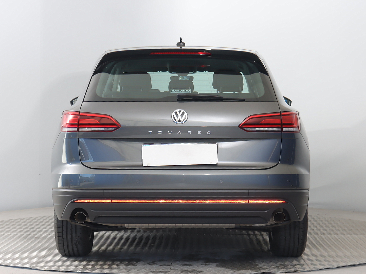 Volkswagen Touareg, 2019 - pohled č. 6