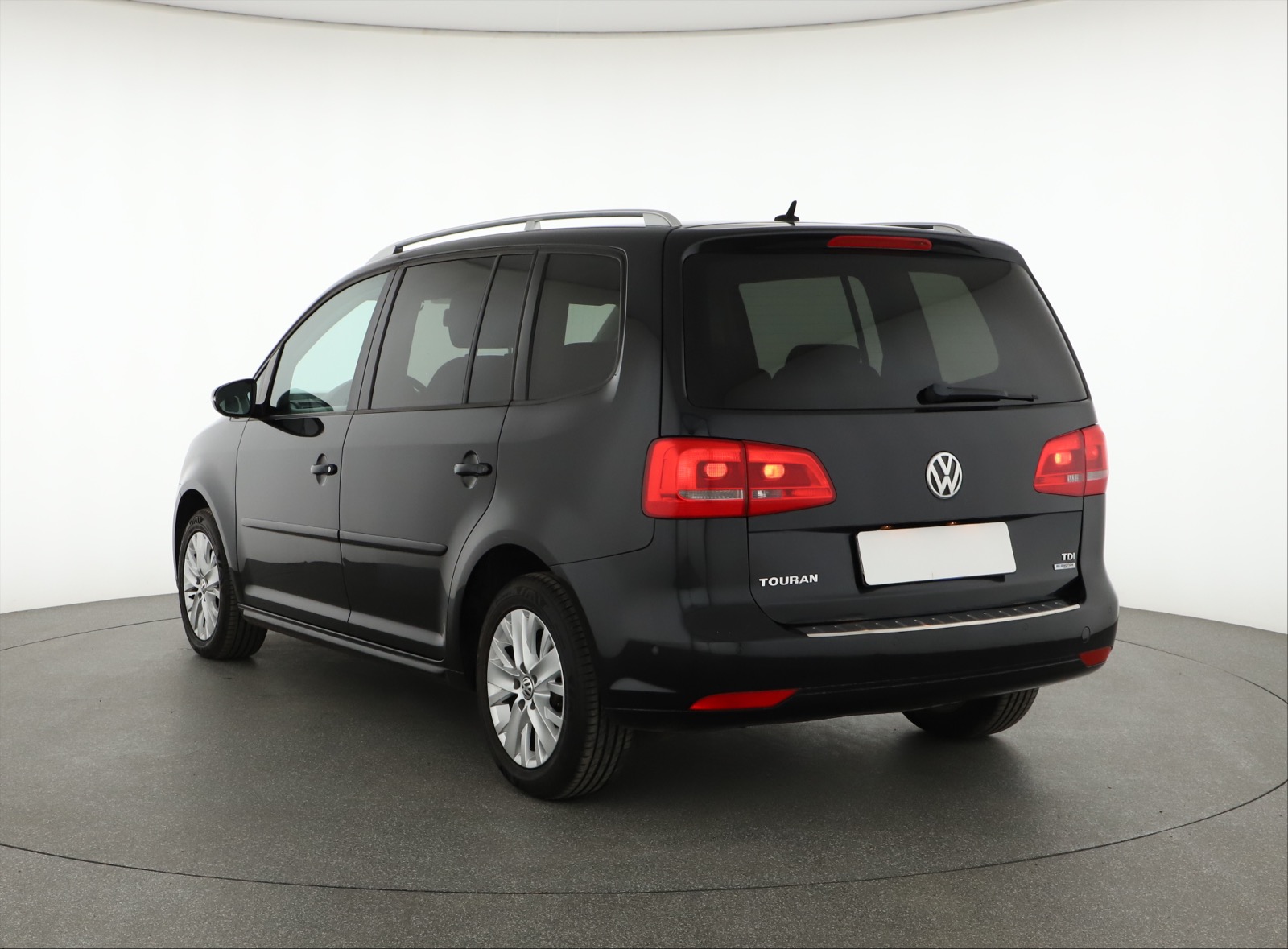 Volkswagen Touran, 2013 - pohled č. 5