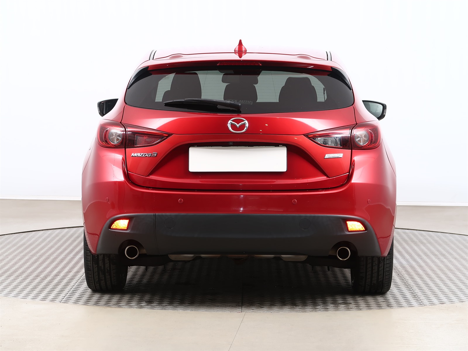 Mazda 3, 2016 - pohled č. 6