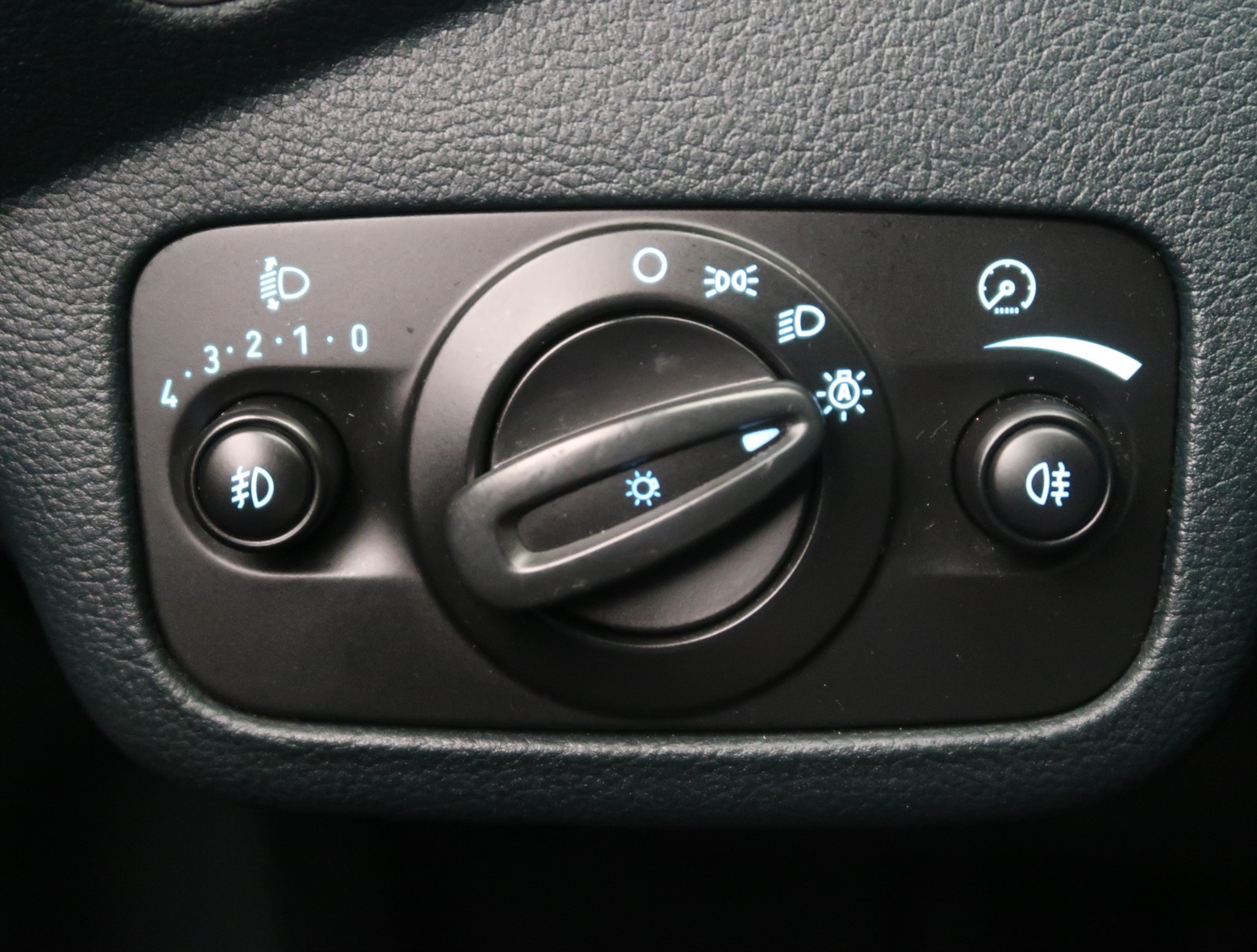Ford Grand C-MAX, 2012 - pohled č. 26